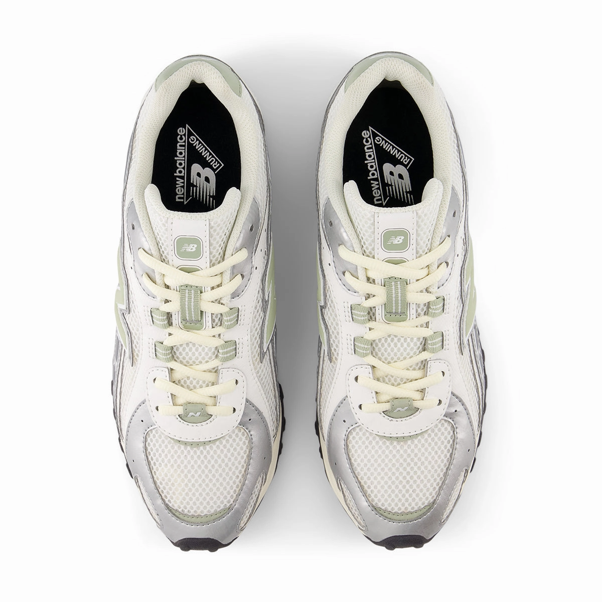 204L 'Silver Metallic Garter Snake' New Balance 1906r Licorice