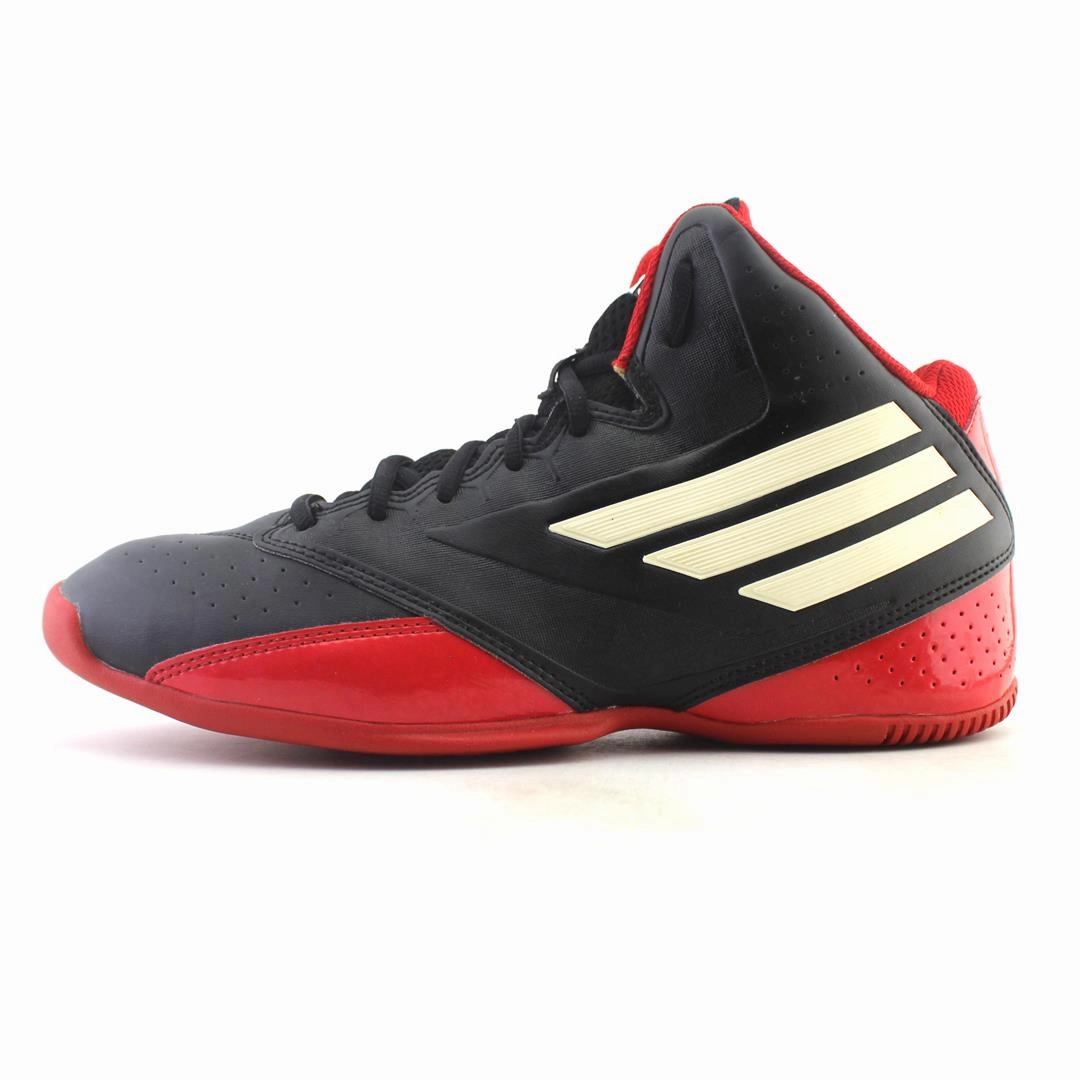 Basketball Shoes Size 4 ADIDAS  3 SERIES