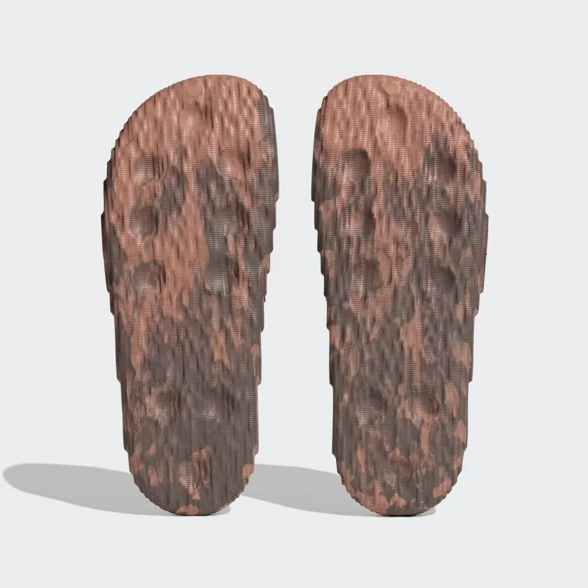 Recovery Slides Adidas Men's Adilette 22 Slides - Clay Strata / Earth Strata / Core Black