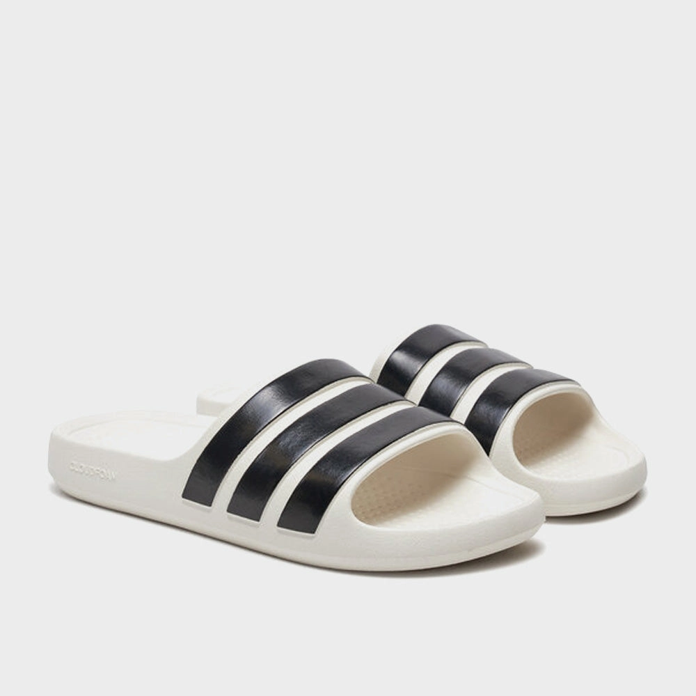 Posee Slippers Adidas Unisex Adilette Flow Slides White