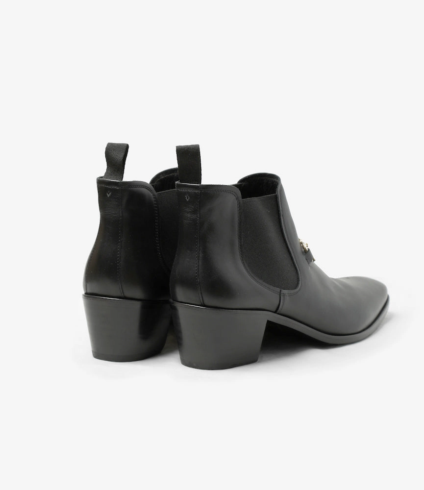 Tassel Bit Heeled Chelsea Boot  Black Leather Most Comfy Chelsea Boots