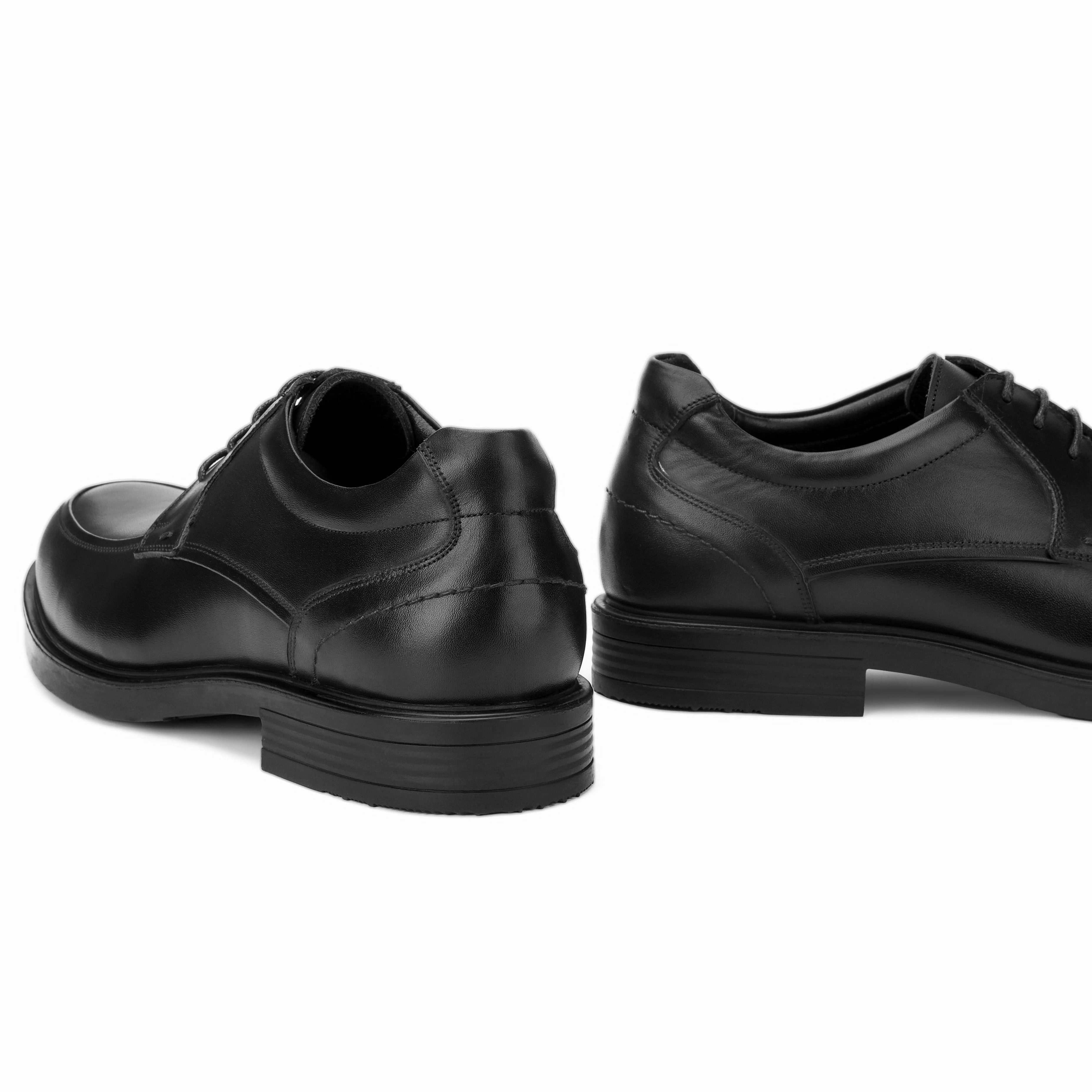 Lace Up Vs Slip On Shoes Brio Classic Touch - Black