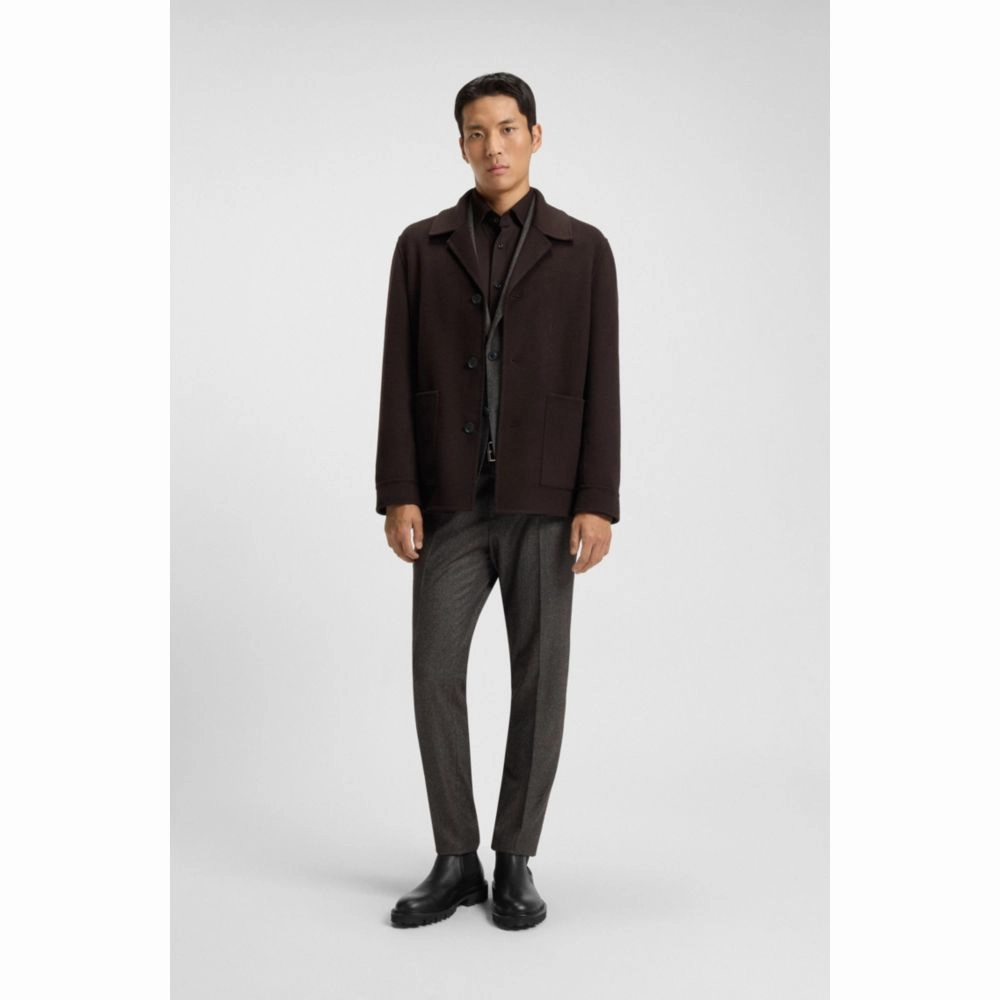 Chelsea boots in grained leather with lug sole Chelsea Boots Nieten