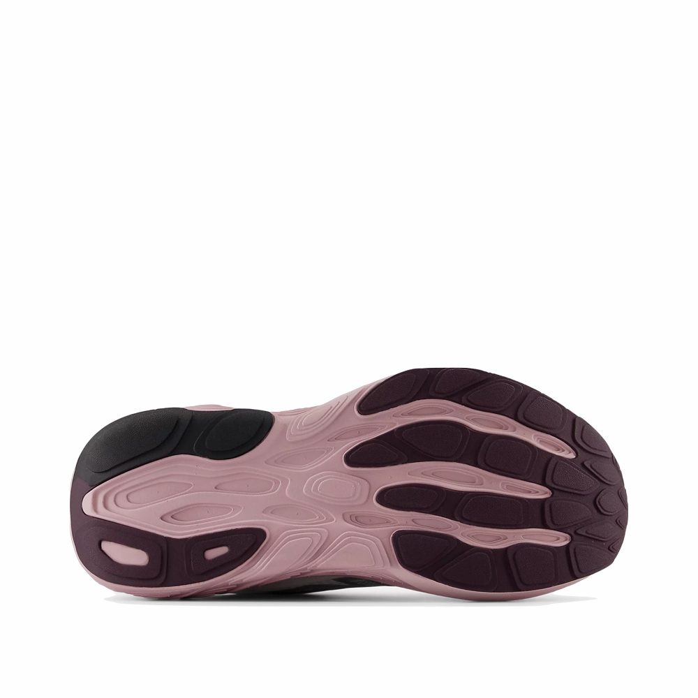 New Balance Women's Fresh Foam X 880v15 Sneaker in Reflection/Grey New Balance 1990