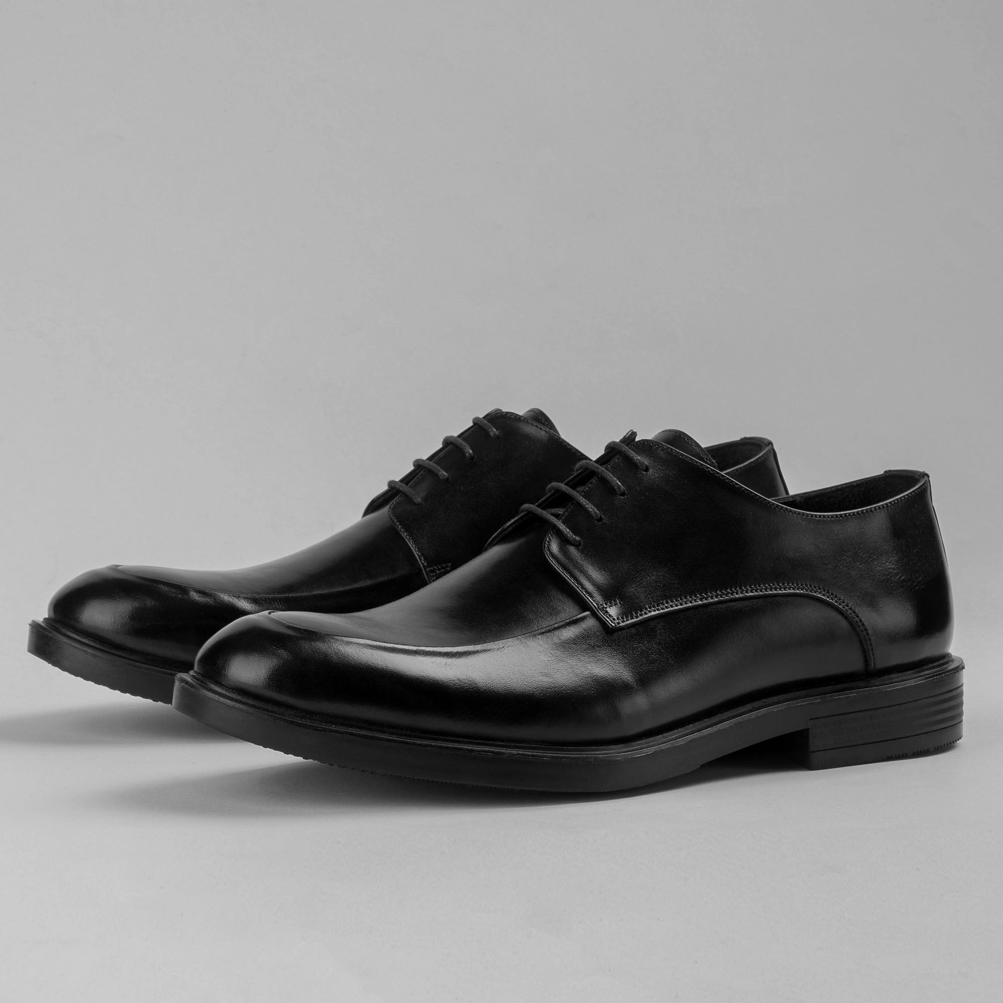 Shoes That Lace Up The Leg Derby Moc Toe Shoes - Black