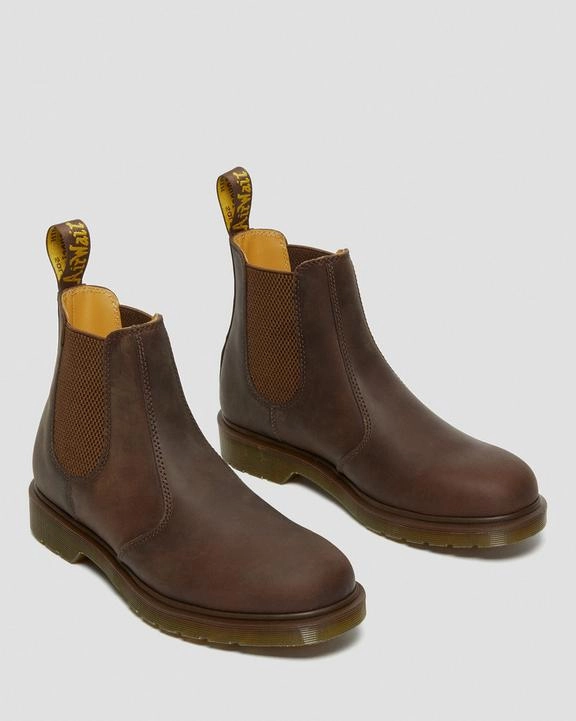Chelsea Boots Hunter Dr. Martens 2976 Crazy Horse Leather Chelsea Boots Brown - Womens