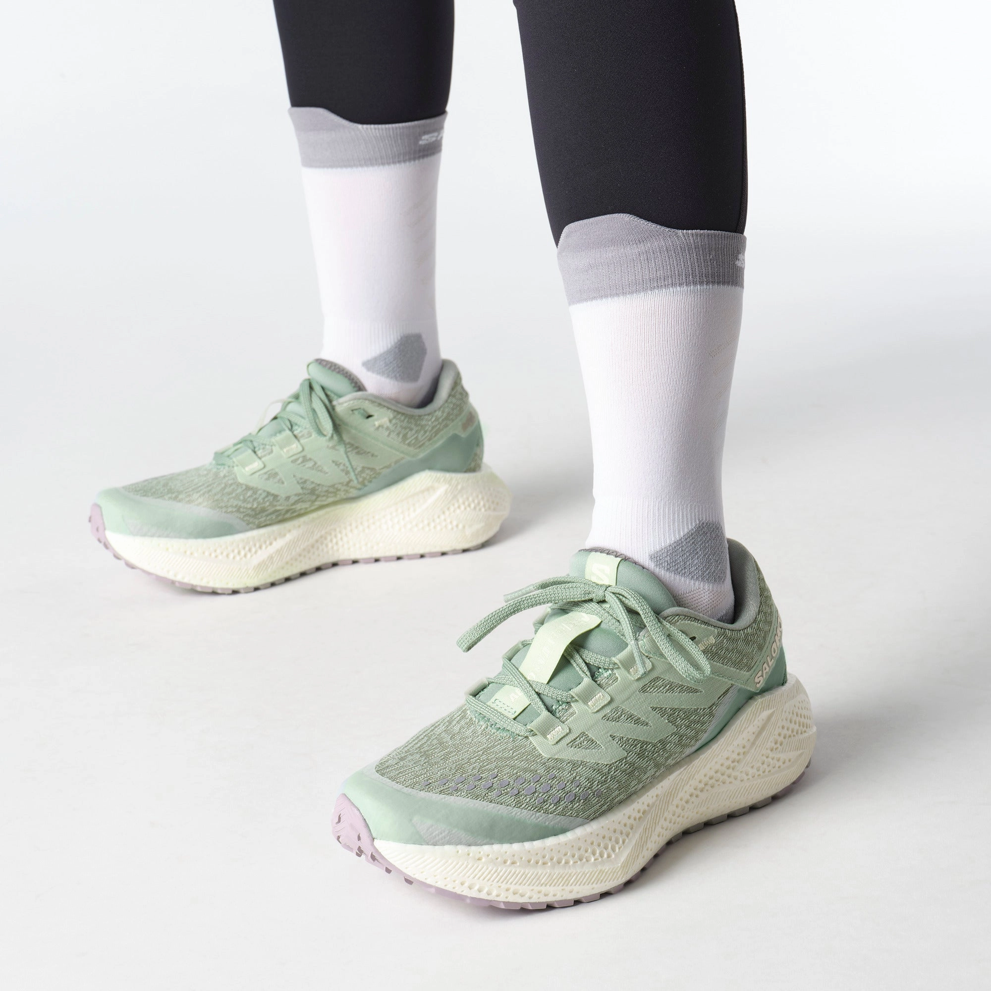 Aero Glide 3 GRVL- Women's Tecton X Trail-running Shoes