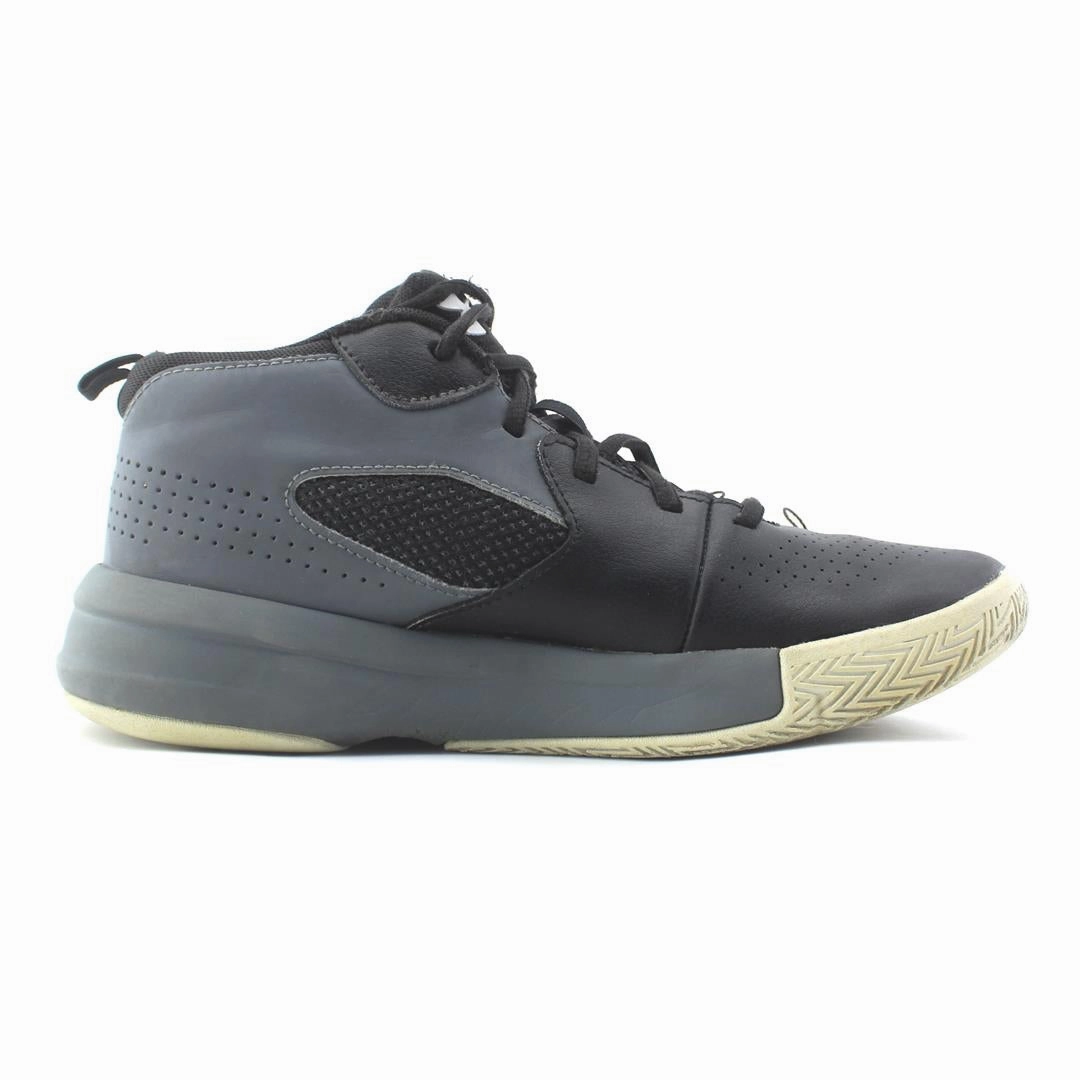 Top Ten Basketball Shoes 2024 UNDER ARMOUR LOCKDOWN 5