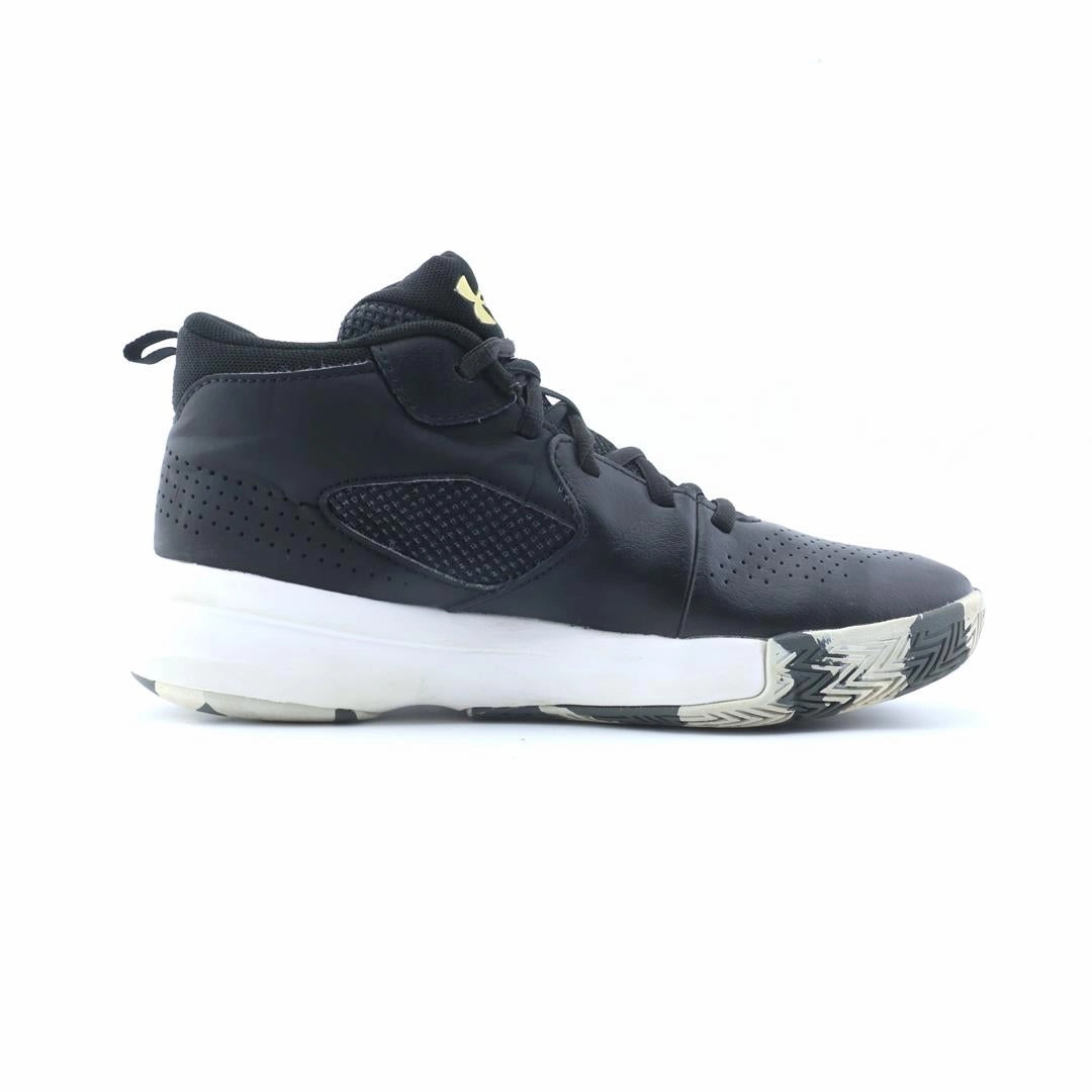 UNDER ARMOUR LOCKDOWN 5 Basketball Shoe Cleaner