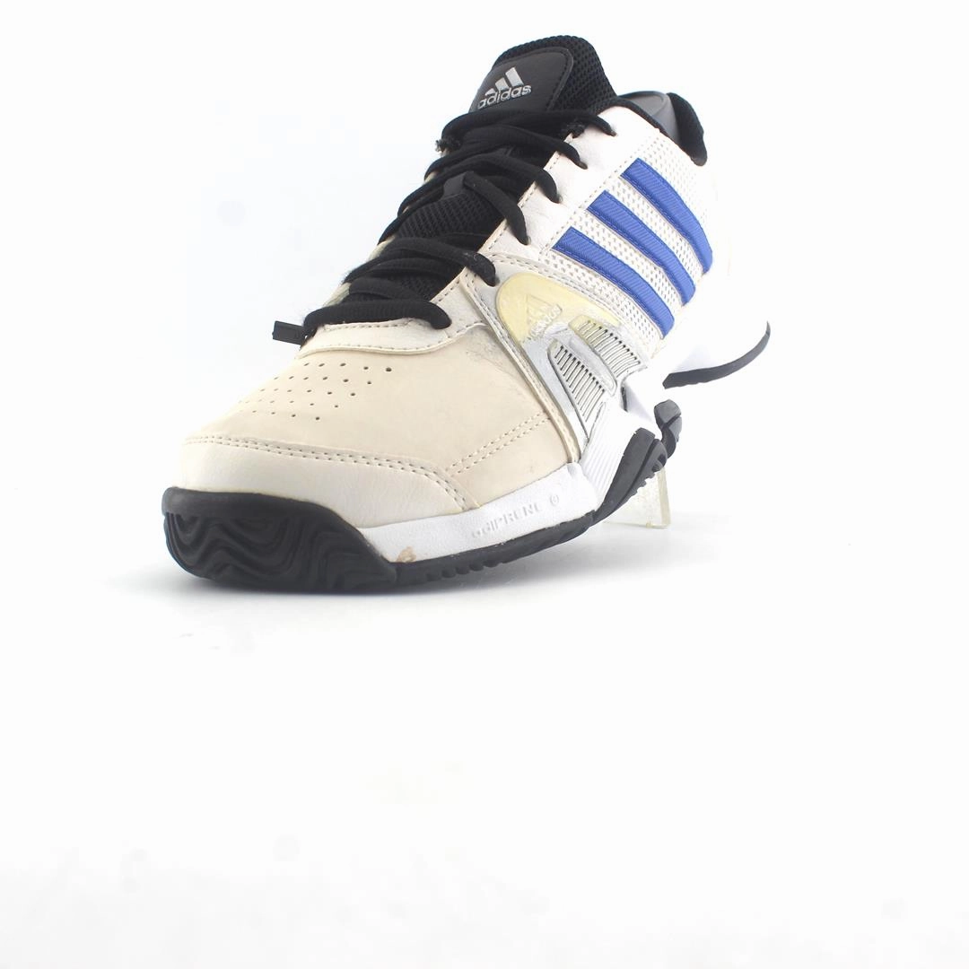 ADIDAS BARRICADE TEAM 3 Best Basketball Shoes For Center