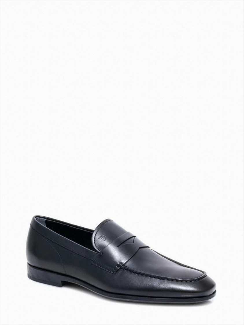 Polished Leather Loafers With Classic Penny Strap Flattered Loafers