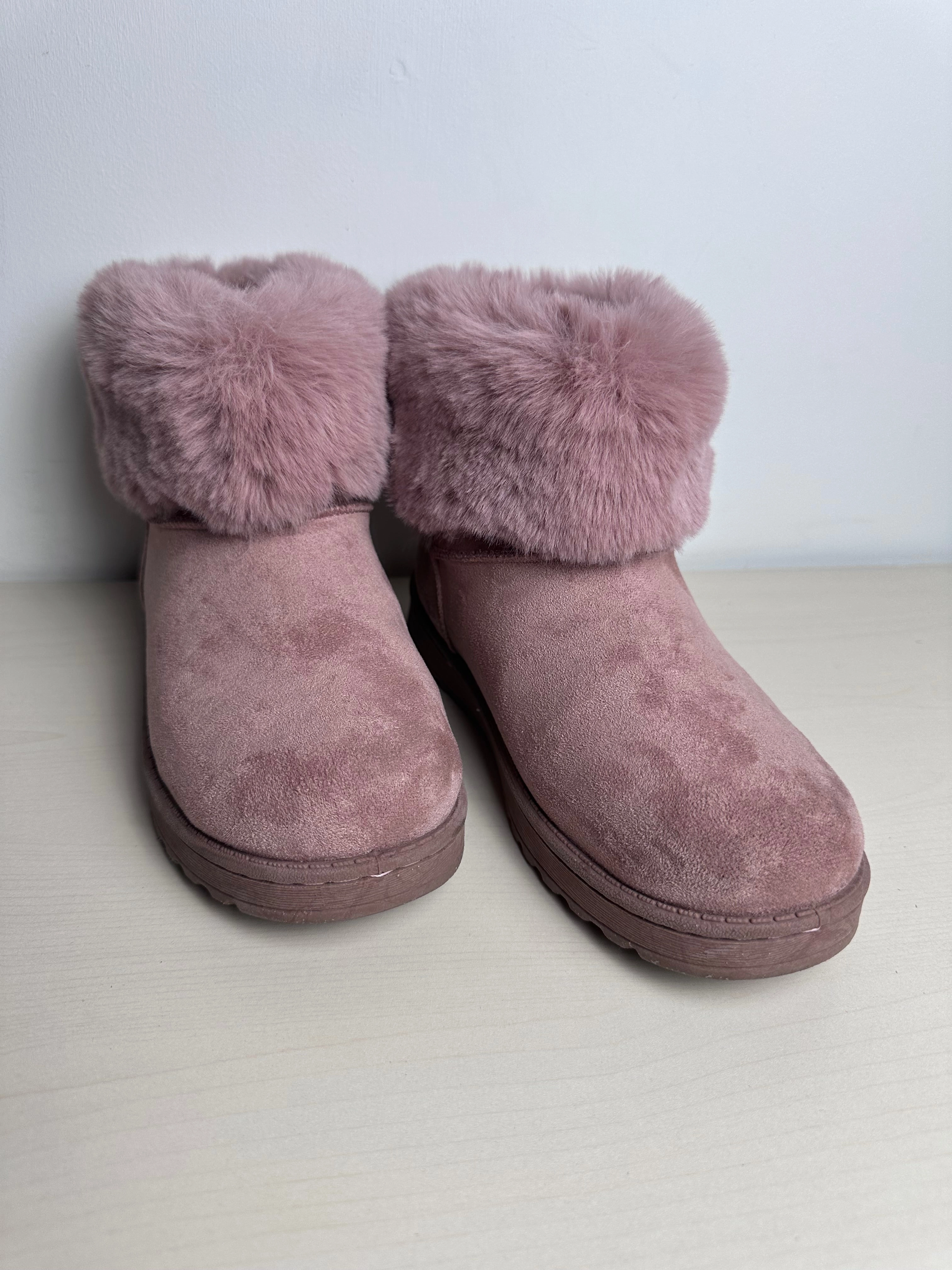 Boots Snow By SO Coatimundi In Pink, Size: 7.5 Snow Boots Vs Winter Boots