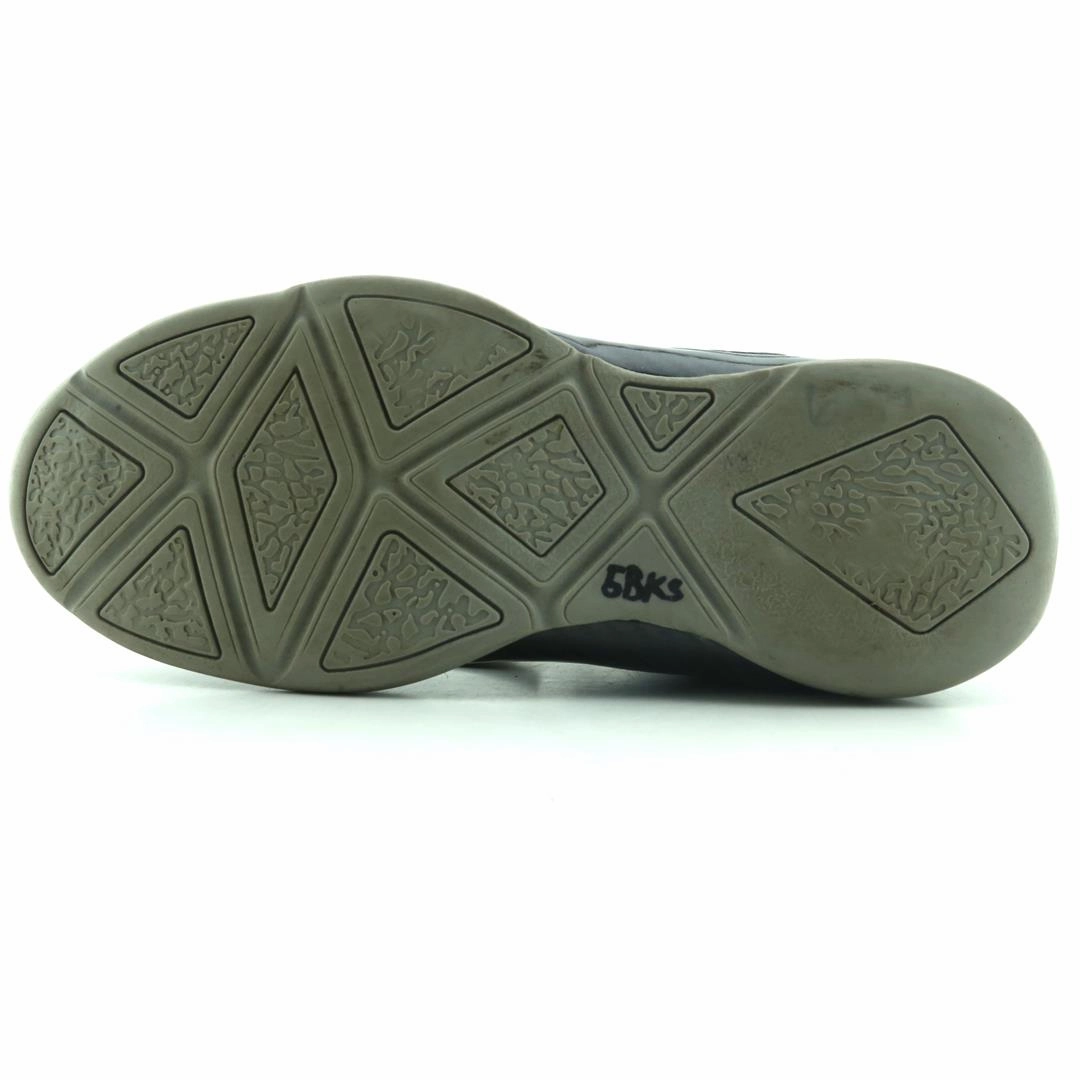 CATAPULT LARSON Neo Cf Executor Mid Basketball Shoes