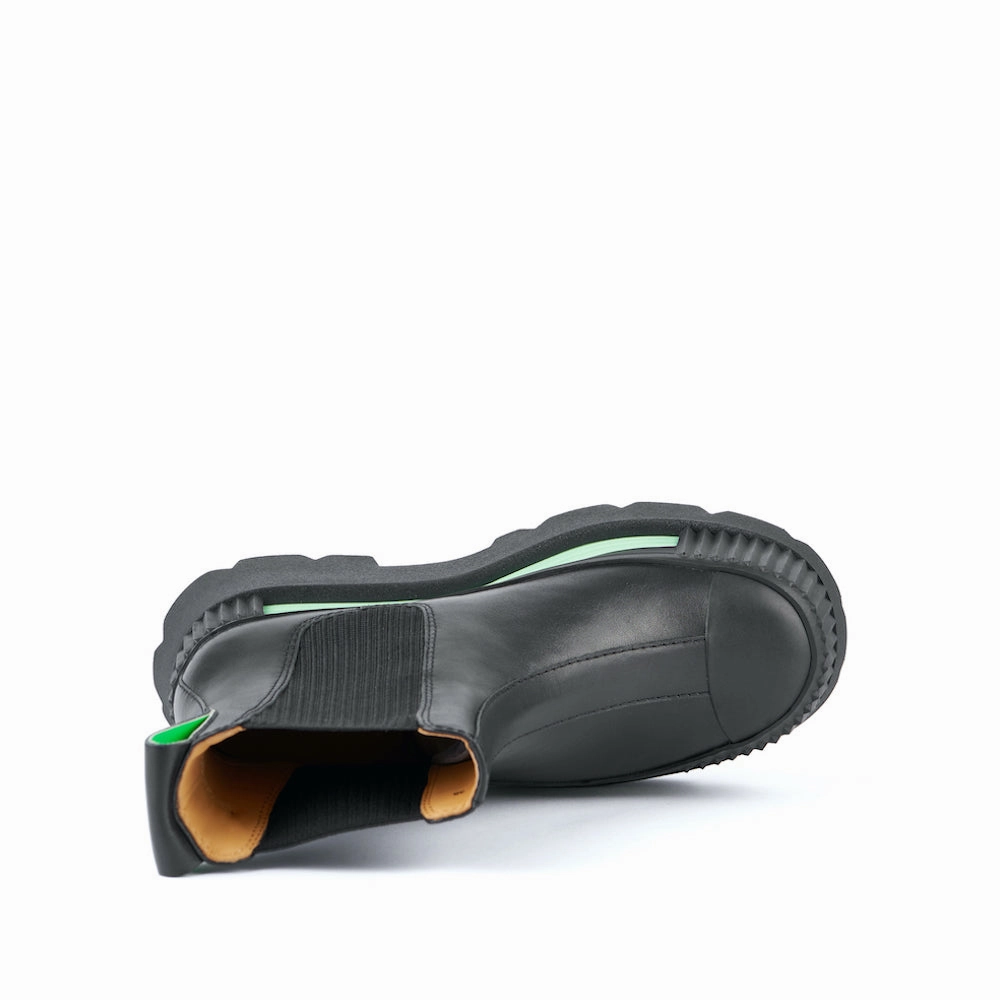 Mid Shaft Chelsea Boots ESKER CHELSEA BLACK