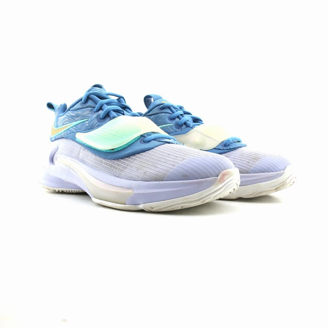 NIKE ZOOM FREAK 3 Court Vision Low Basketball Shoes