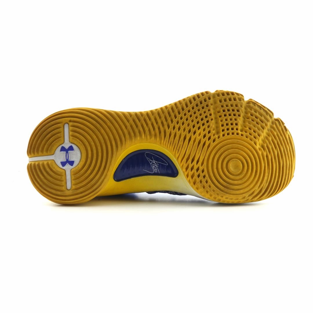 UNDER ARMOUR CURRY 4 MID Sites For Basketball Shoes