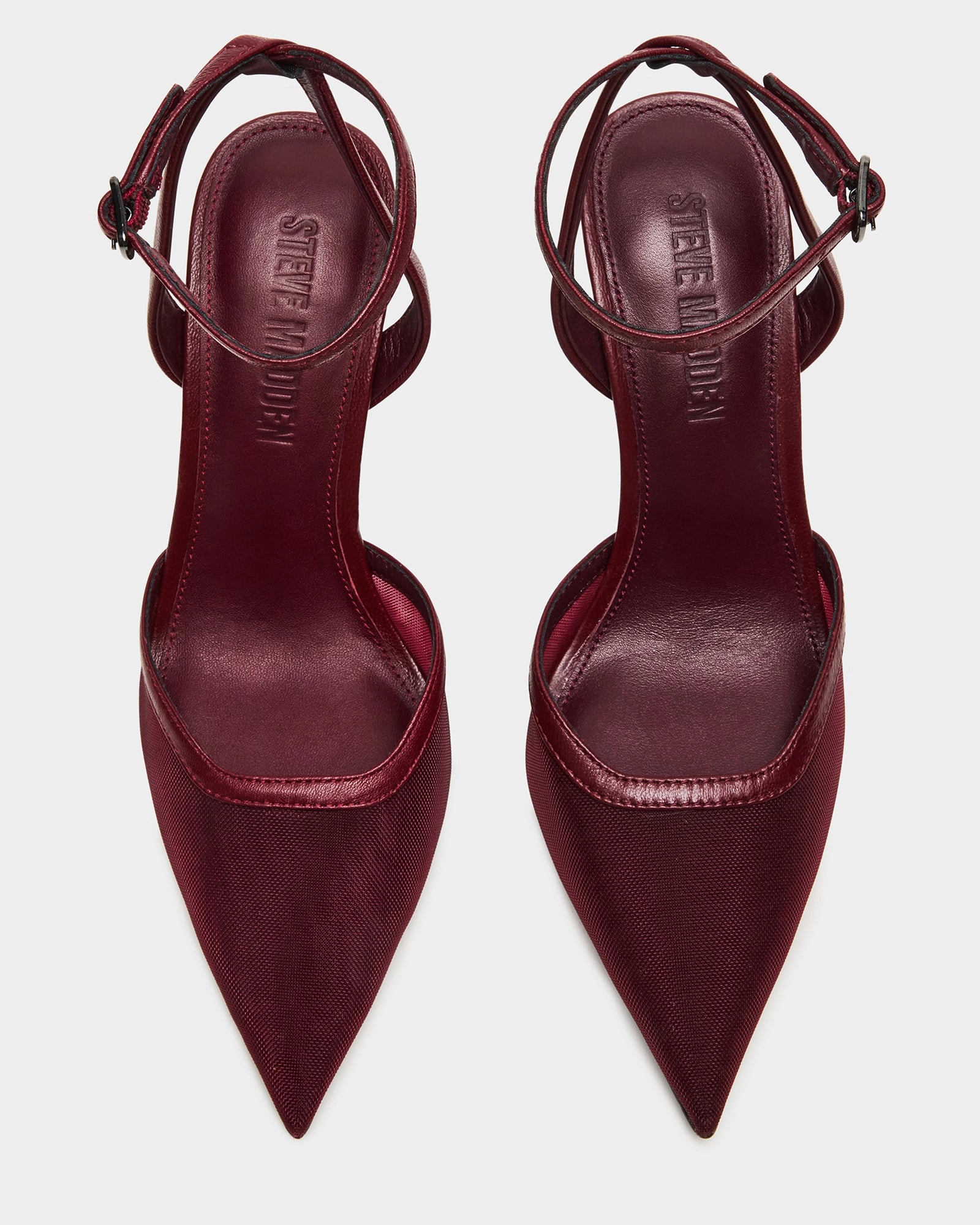 ALLIANCE MESH BURGUNDY High Heels On My Tippy Lyrics
