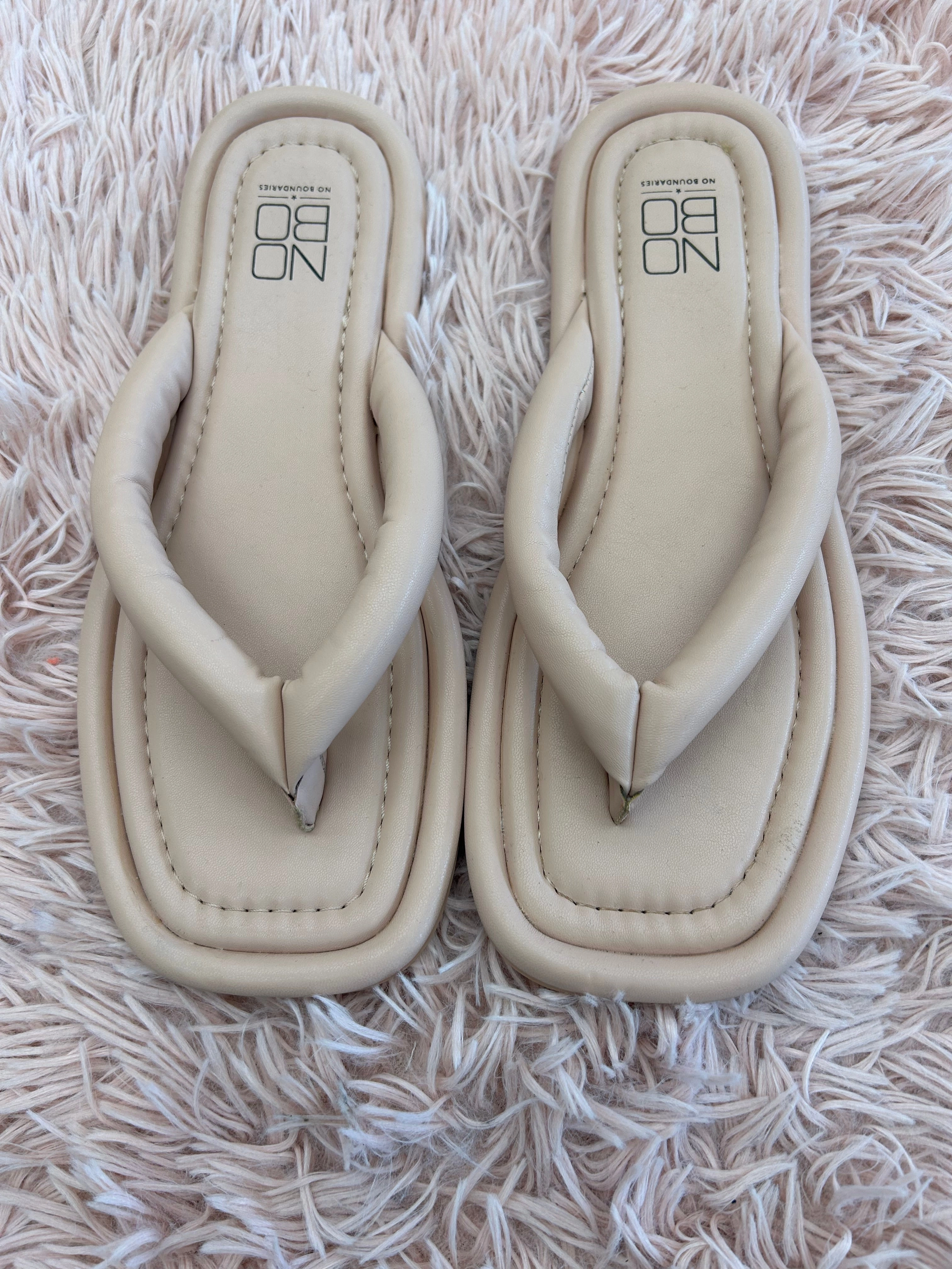 Sandals Flip Flops By No Boundaries In Pink, Size: 8 Flip Flop Sr