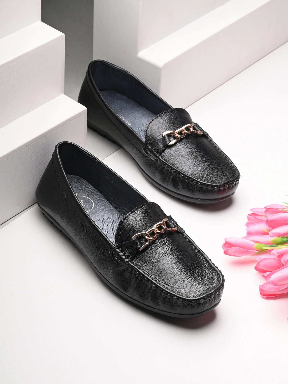 Sarah Black Leather Cushion Loafers Wingtip Tassel Loafers