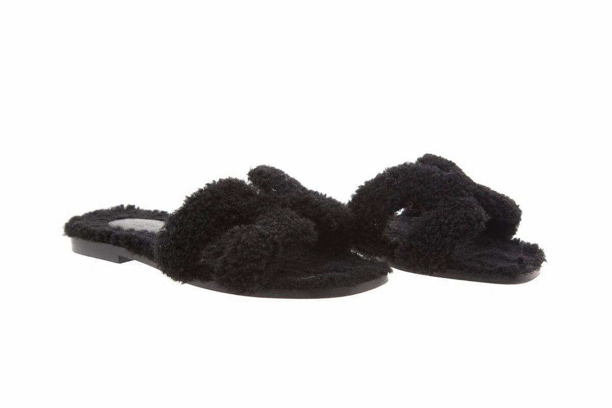 Chunky Dunks Slippers Herms "Oran" Black Shearling Slides SZ 35
