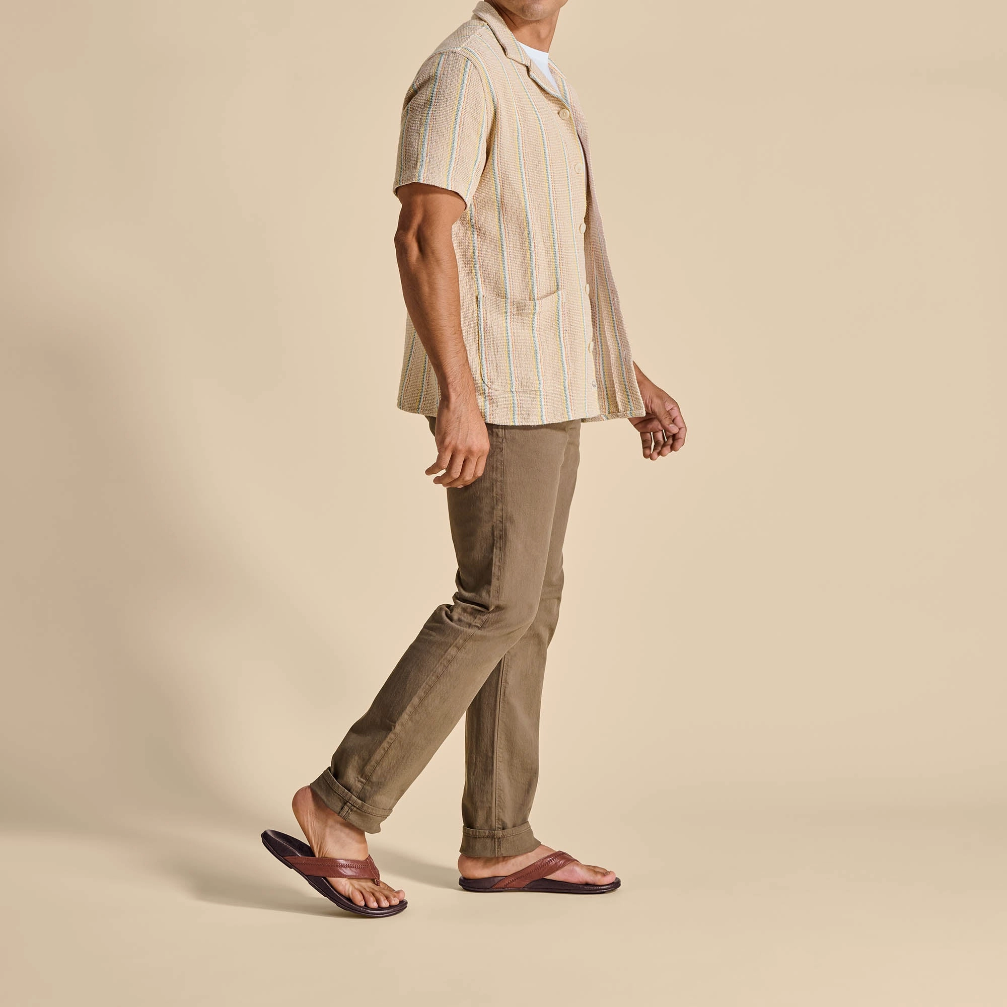 Flip Flops On The Dock Hiapo - Rum / Dark Wood