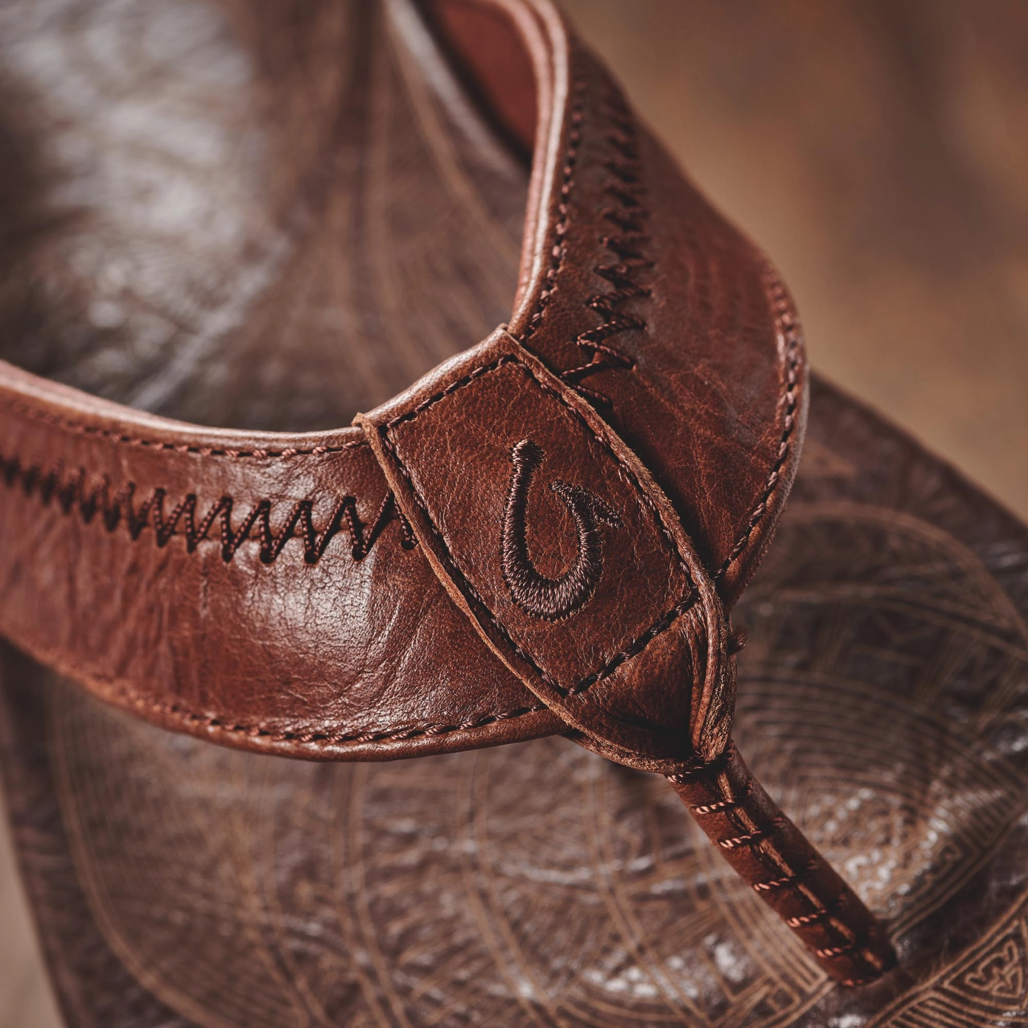 Hiapo - Rum / Dark Wood Steel Toe Flip Flops