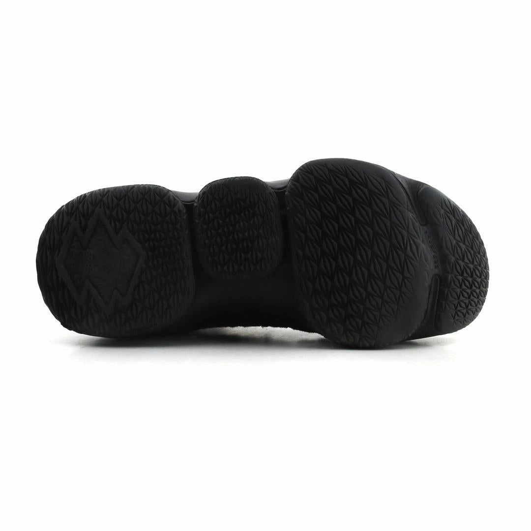 Kamikaze Ii Basketball Shoes NIKE LEBRON 15