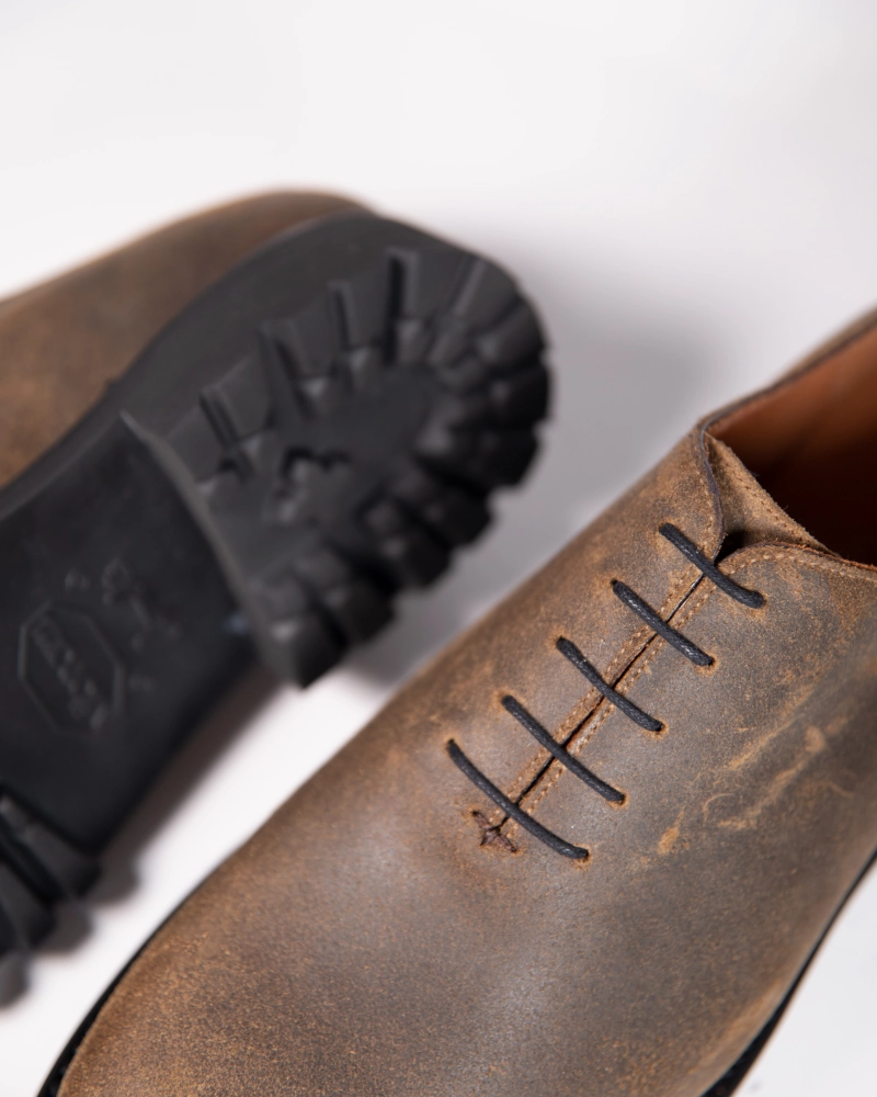 Mole Waxed Suede Wholecut Oxford Shoe Oxford Wedges