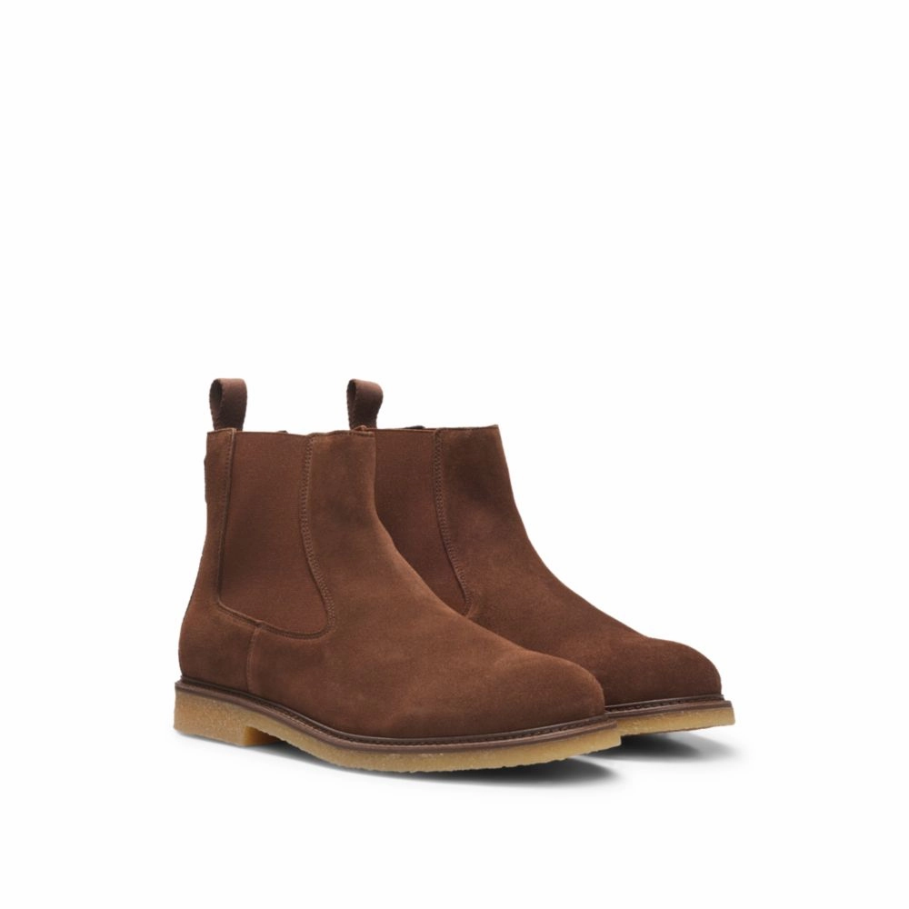 Chelsea Boots Thin Sole Suede Chelsea boots with elasticated panels
