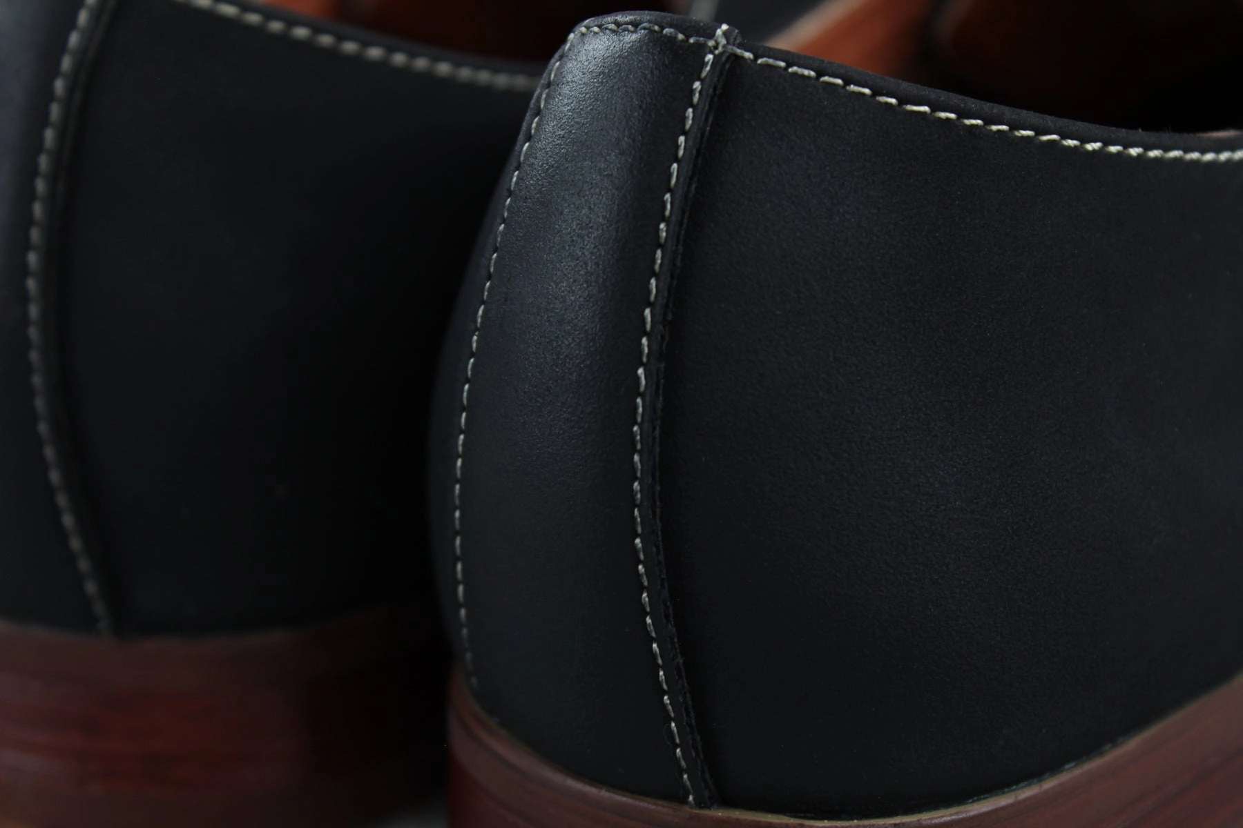 ISAIAH Plain Lace Up Shoes