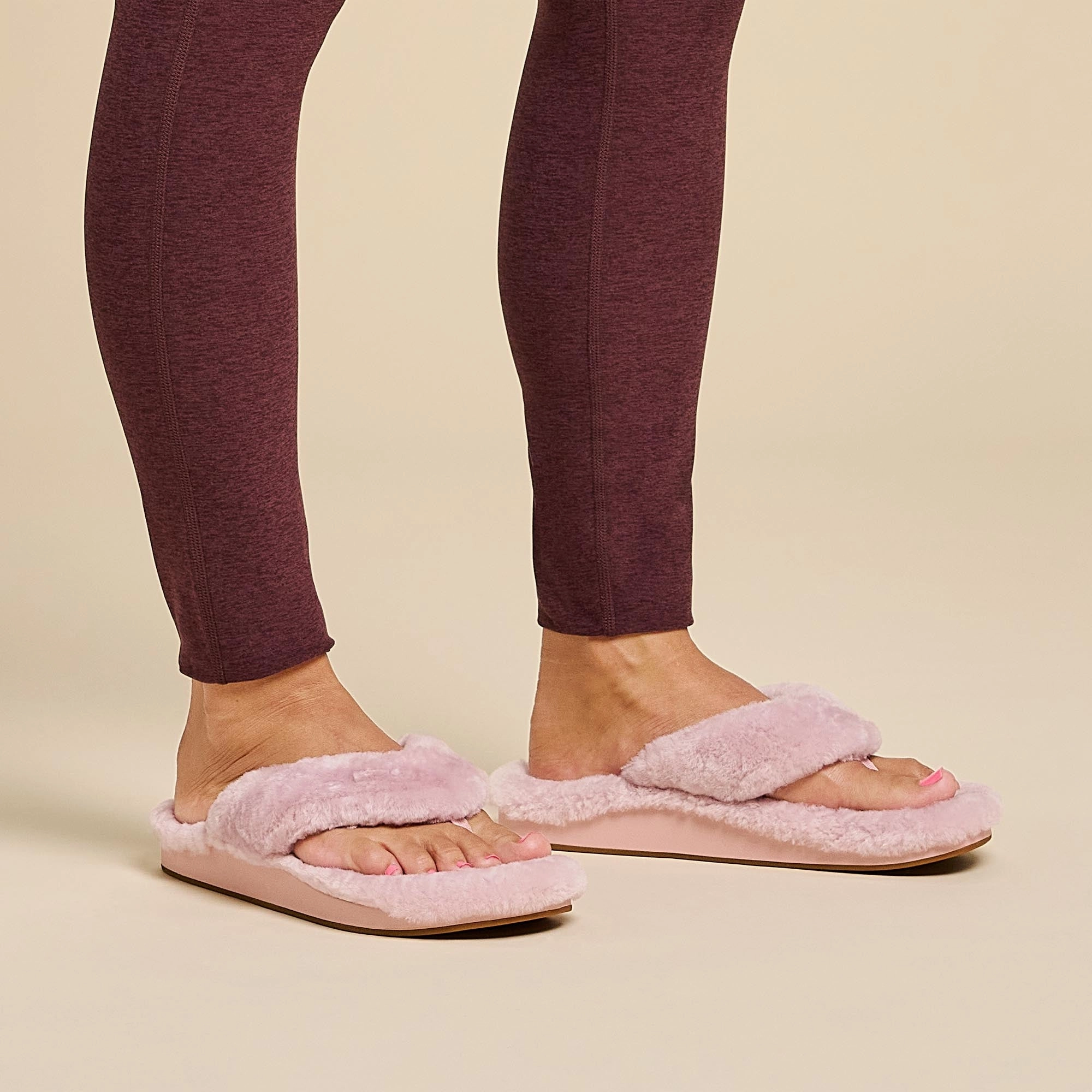 Kpe'a Heu - Pink Clay Flip Flops With Holes In Them