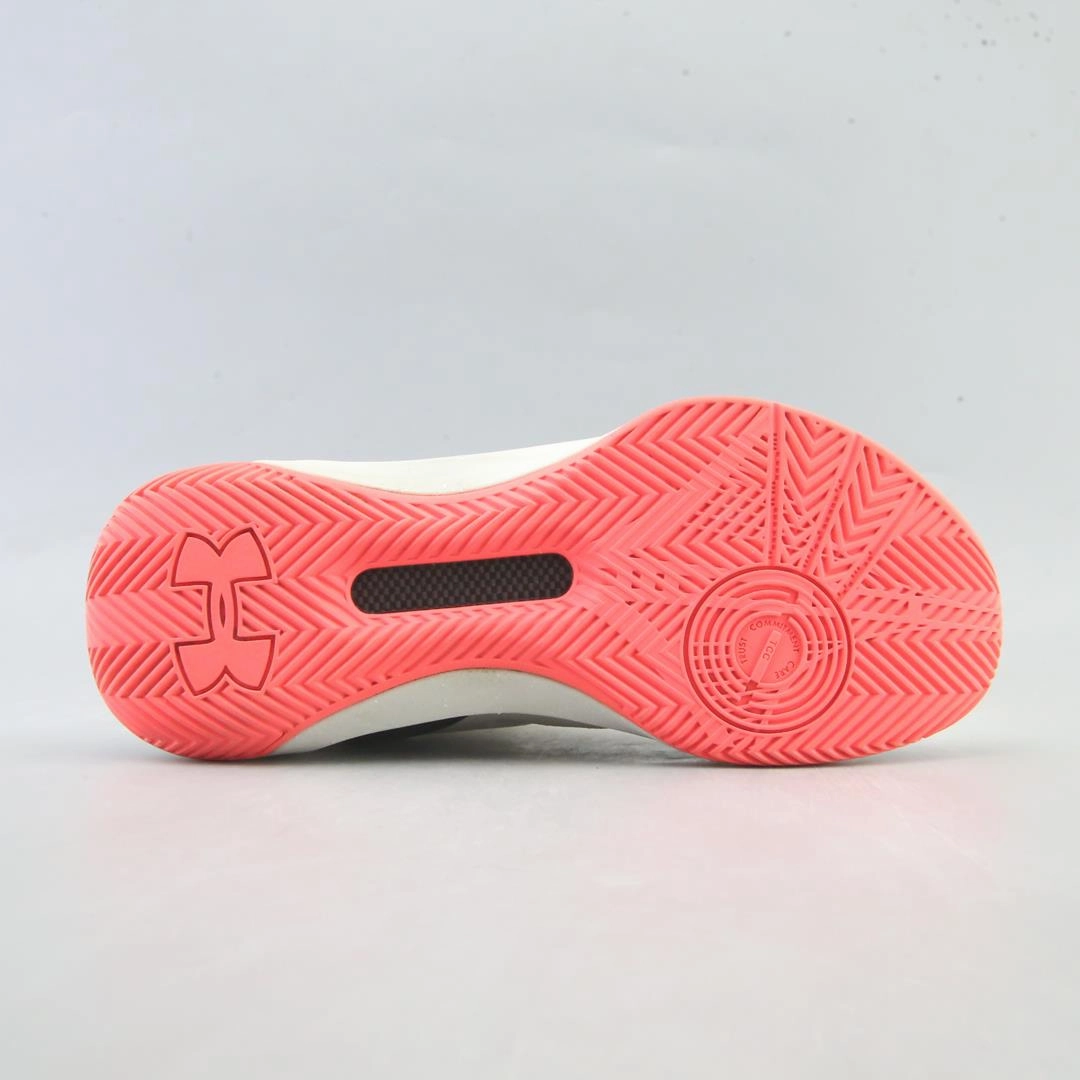 UNDER ARMOUR CURRY 3 Basketball Shoes In Wide