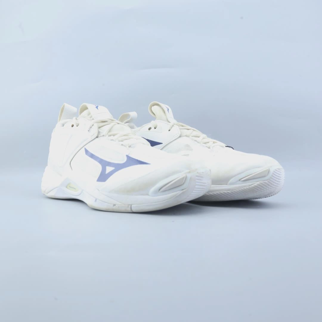 Player 1 Basketball Shoes MIZUNO  WAVE MOMENTUM 2