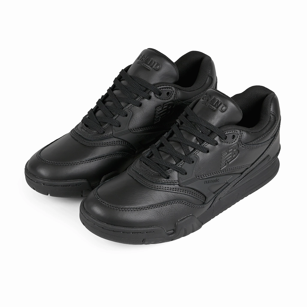 New Balance 550 White Grey New Balance Numeric x Grand Collection NM770 Skateboarding Shoe