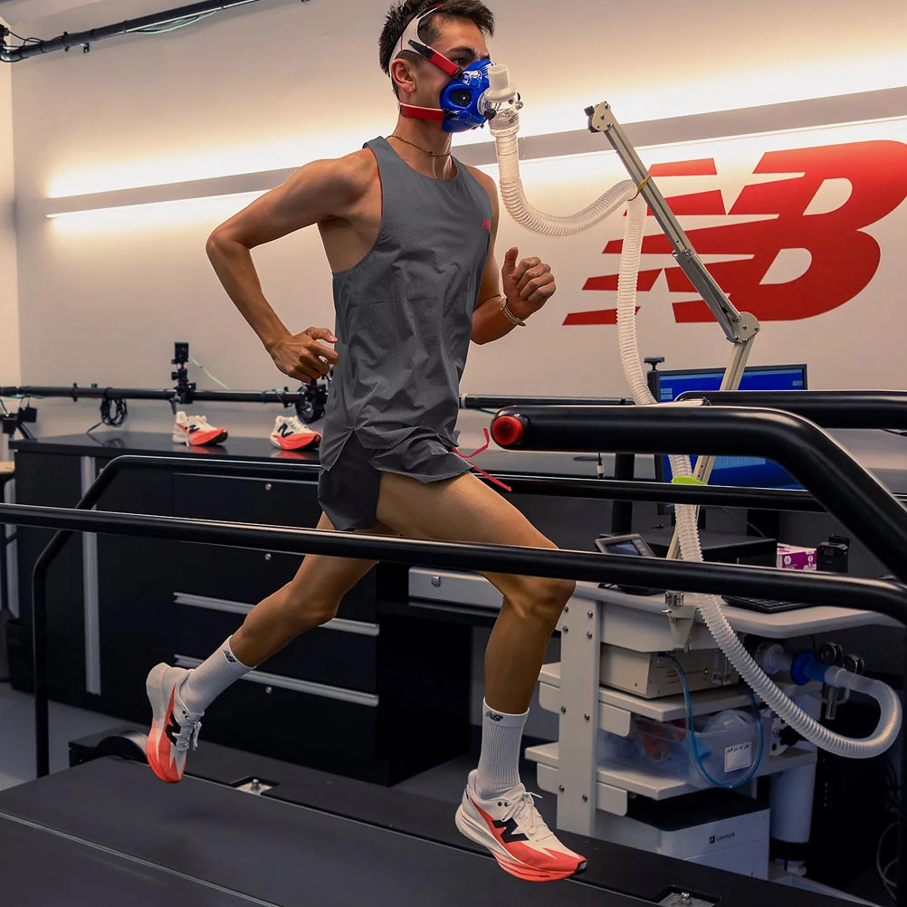 New Balance FuelCell SuperComp Elite v5 Men's Running Shoe - Urgent Red/White/Black Running Shoes For Cement