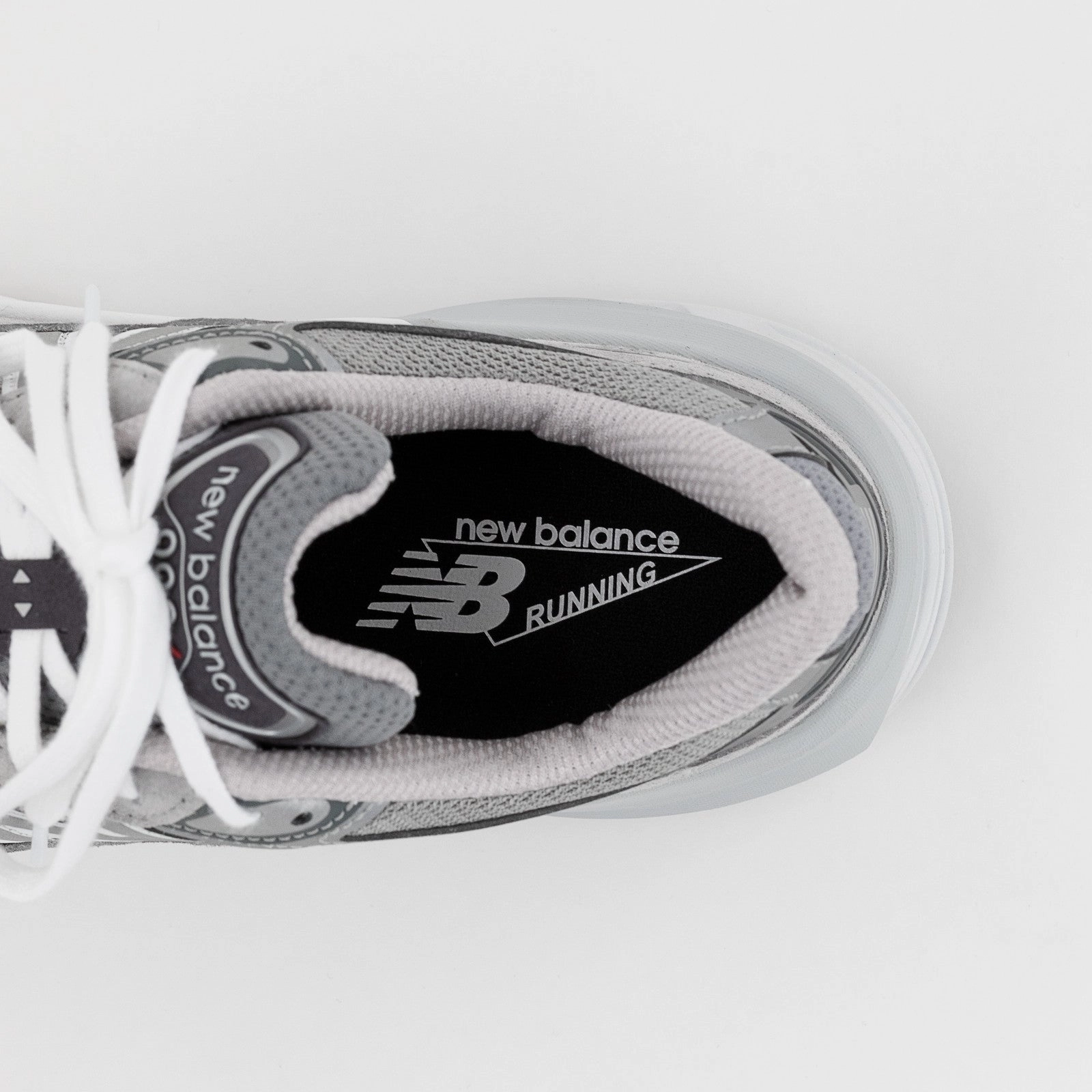 New Balance Men's 1906 NEW BALANCE M990GL6 GREY