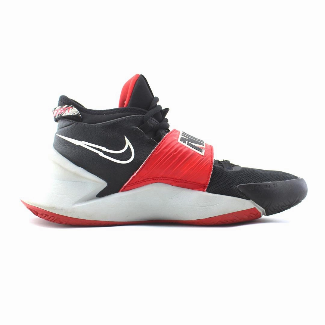 NIKE FUTURE COURT 3 Omn1s Basketball Shoes