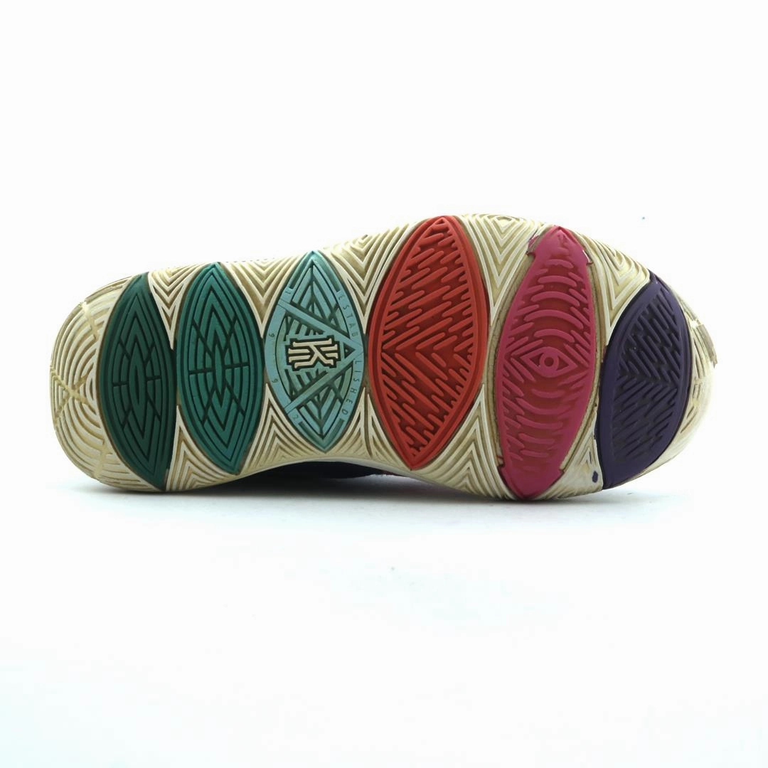 Best Basketball Shoes Ever List NIKE  KYRIE 5