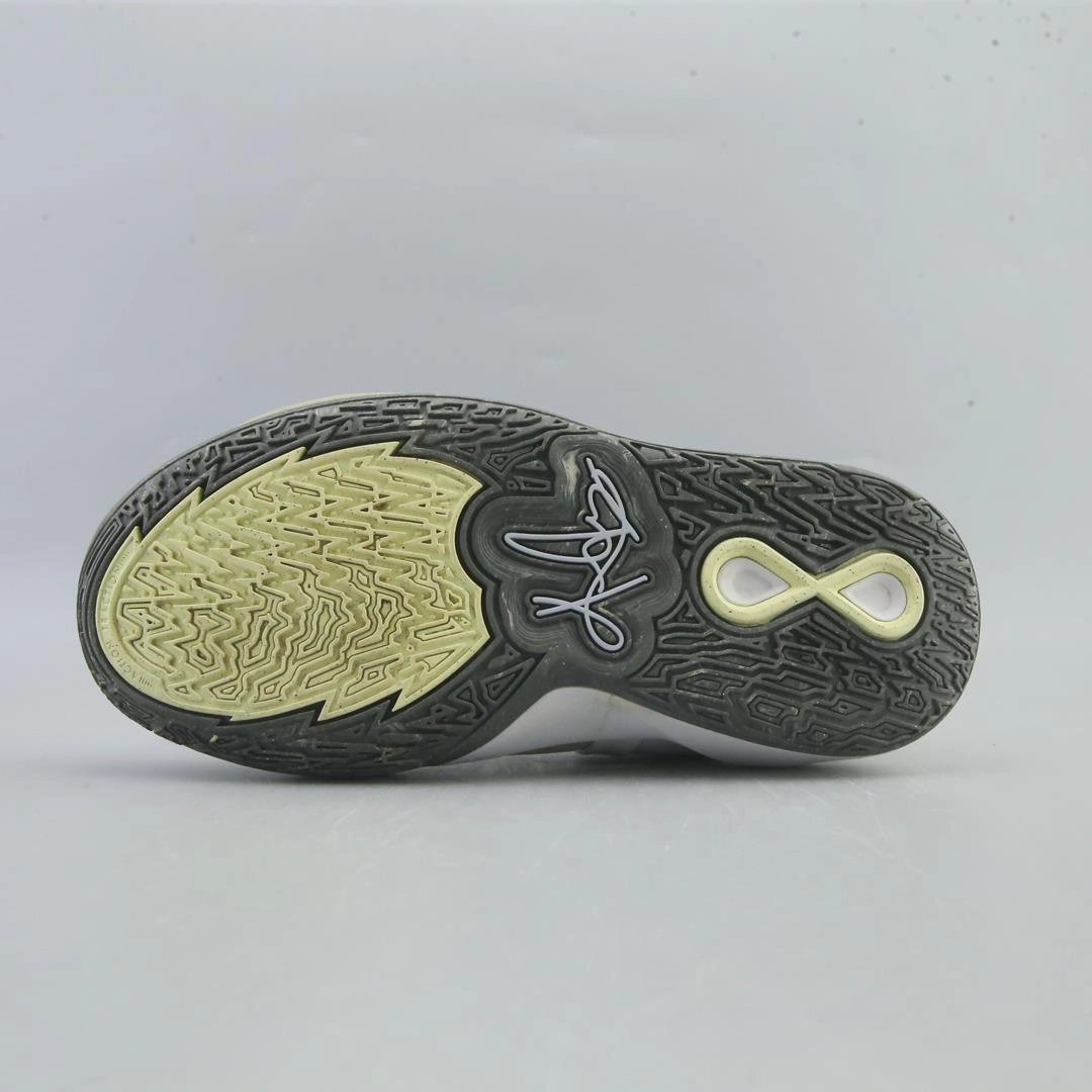 NIKE KYRIE INFINITY Basketball Shoes With Removable Strap