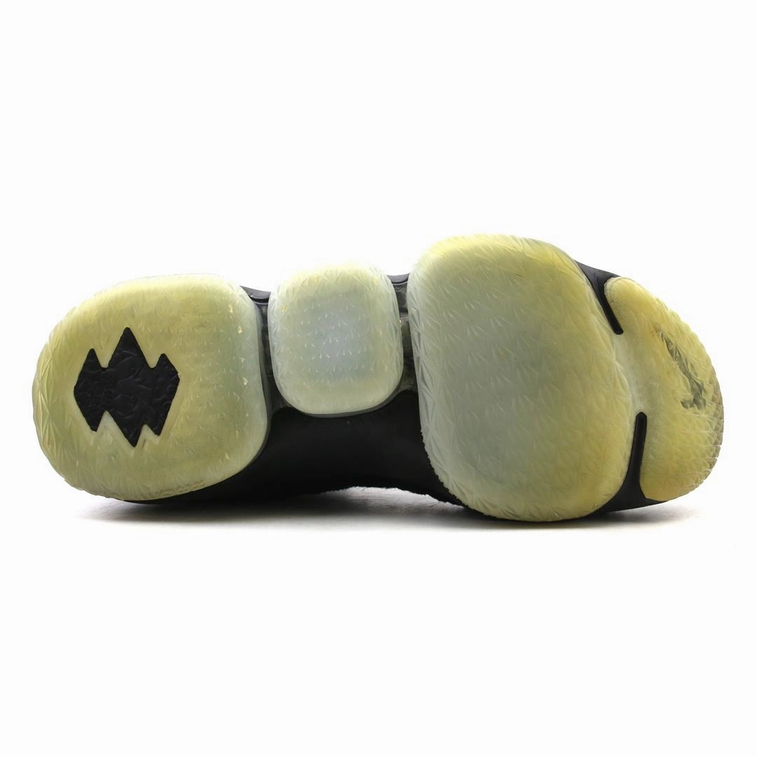 Adiprene Plus Basketball Shoes NIKE  LEBRON 15