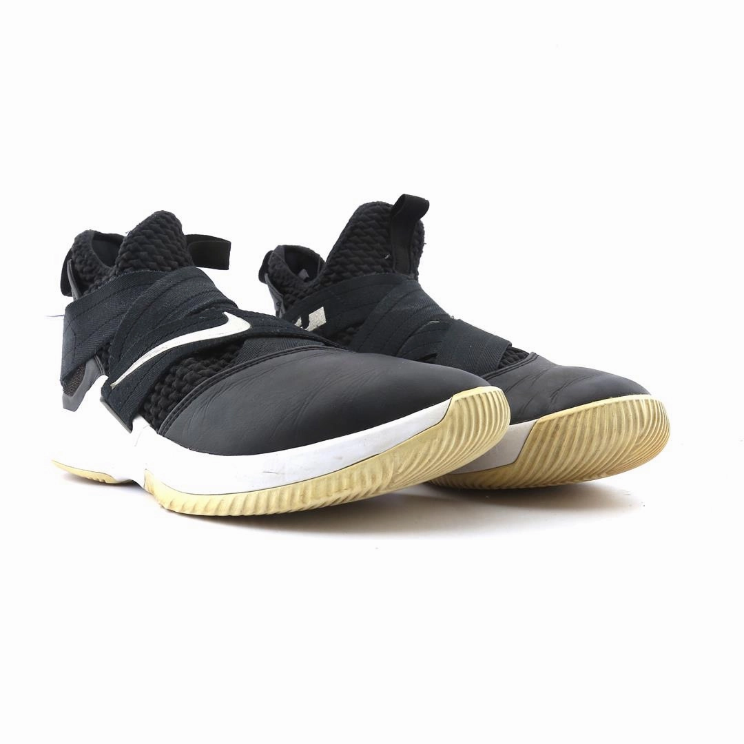 NIKE LEBRON SOLDIER 12 Revenge Basketball Shoes