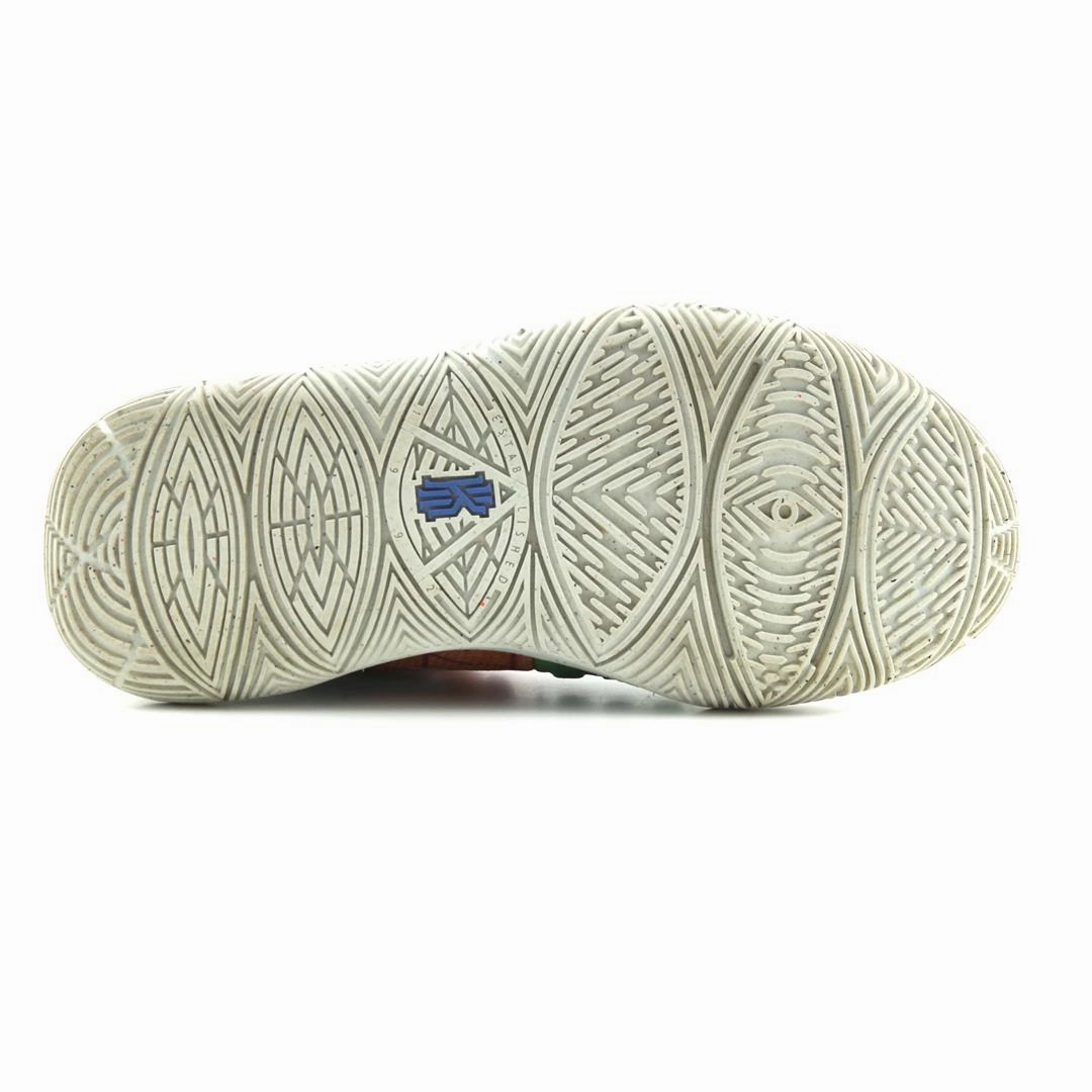 Traction Basketball Shoes NIKE SPONGEBOB SQUAREPANTS X KYRIE 5