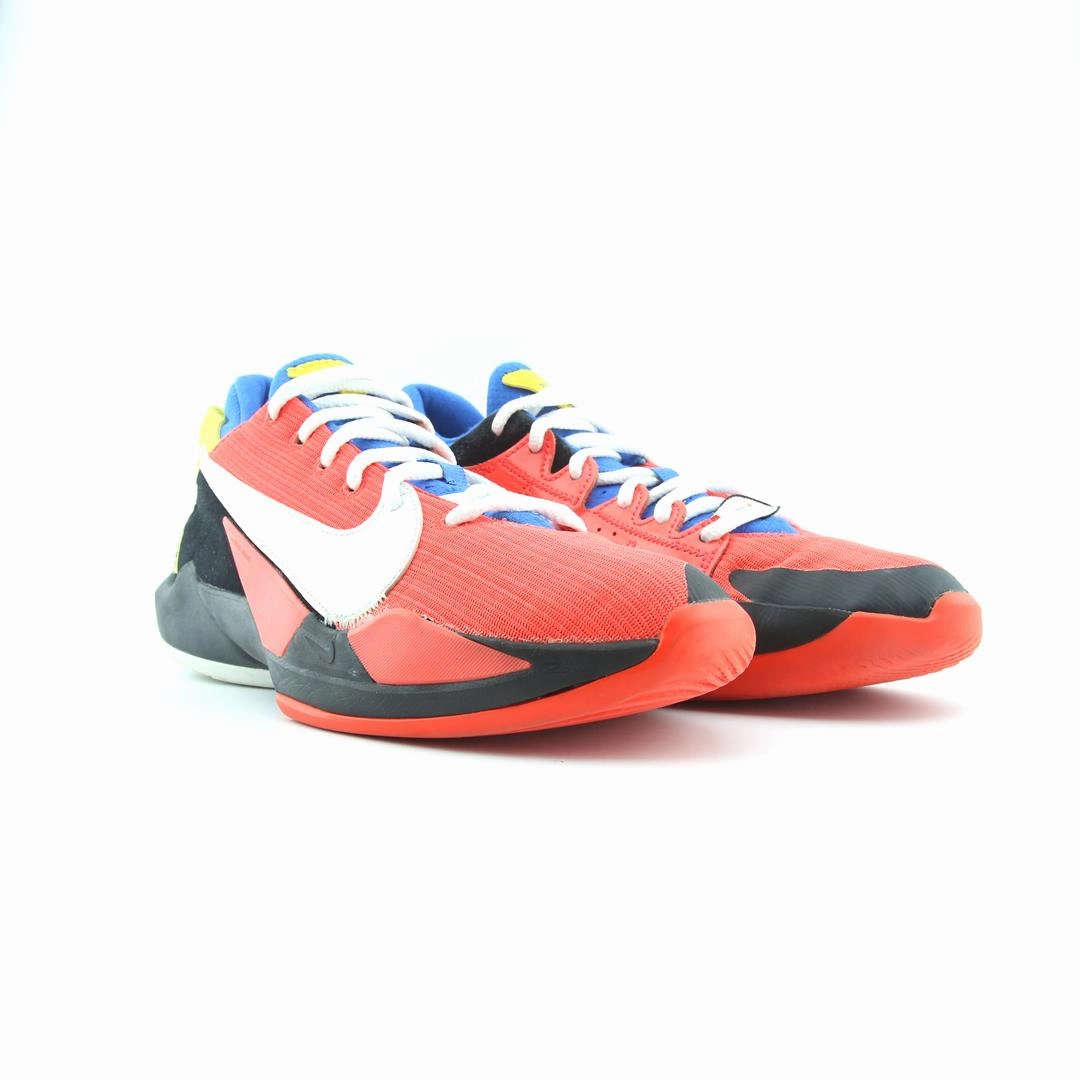 Best Basketball Shoes For Youth NIKE ZOOM FREAK 2