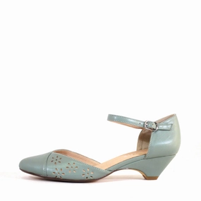 Percy Retro Flats Biggest Heels In The World