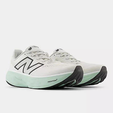 Women's - New Balance 1080 v14 - Reflection/Clay Ash New Balance 9060 Gradeschool