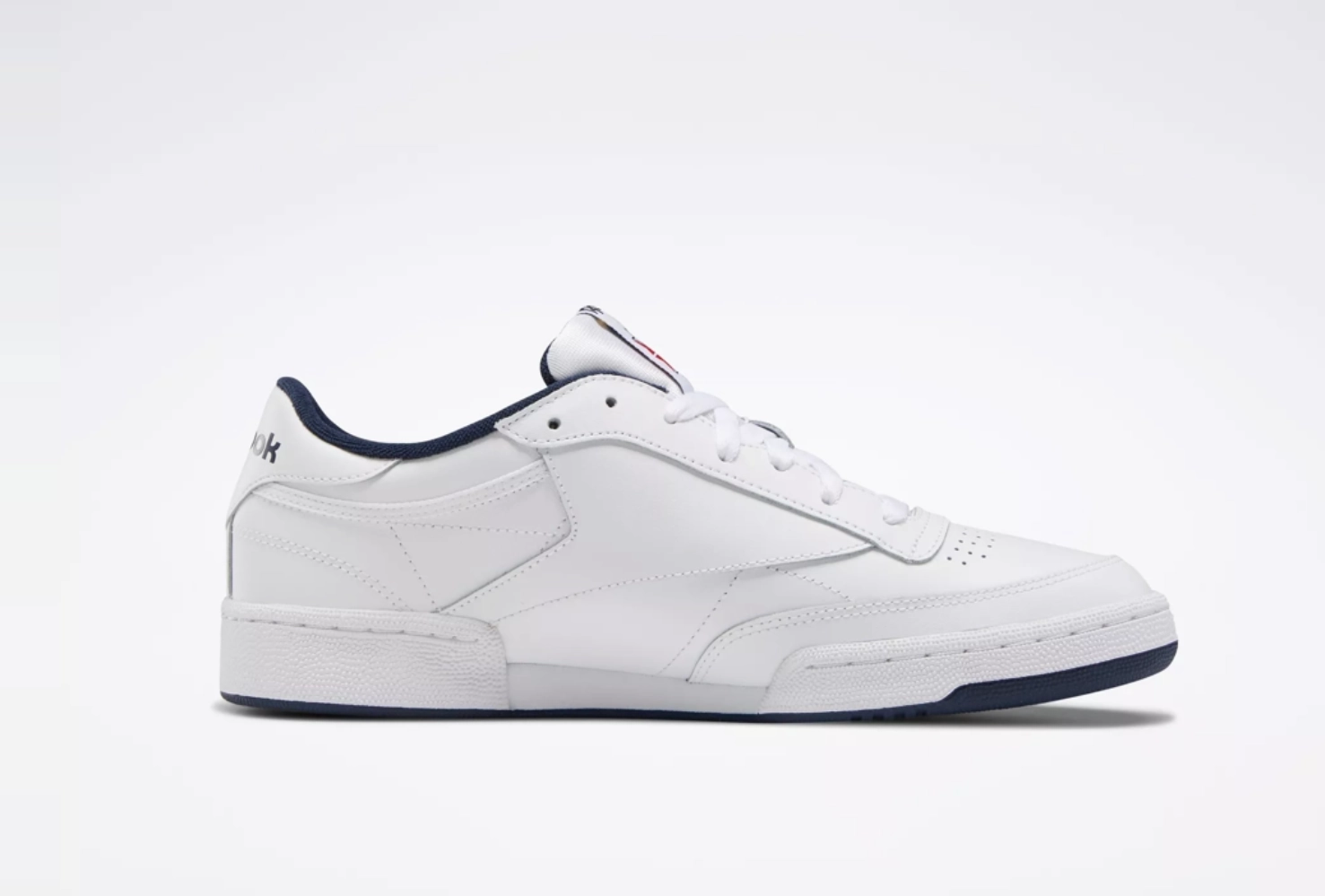 Reebok Unisex Club C 85 - White/Navy (100050) Casual Training Shoes