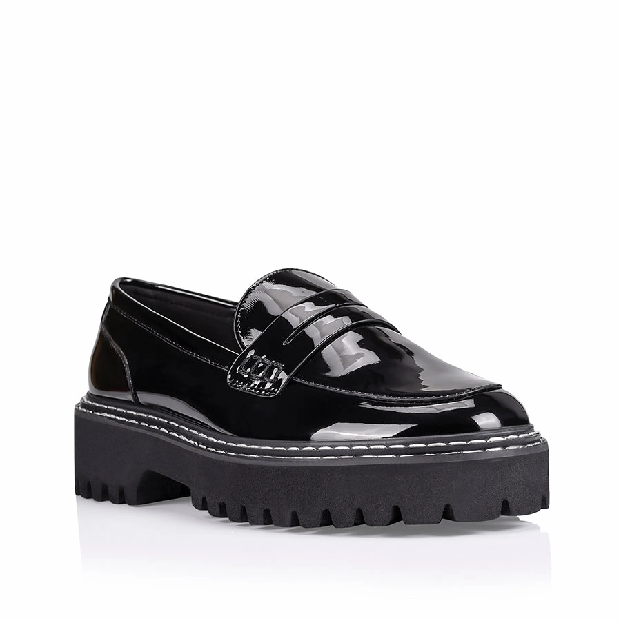 Neo Chunky Loafers - Black Patent Oxford Shoes Vs Brogues