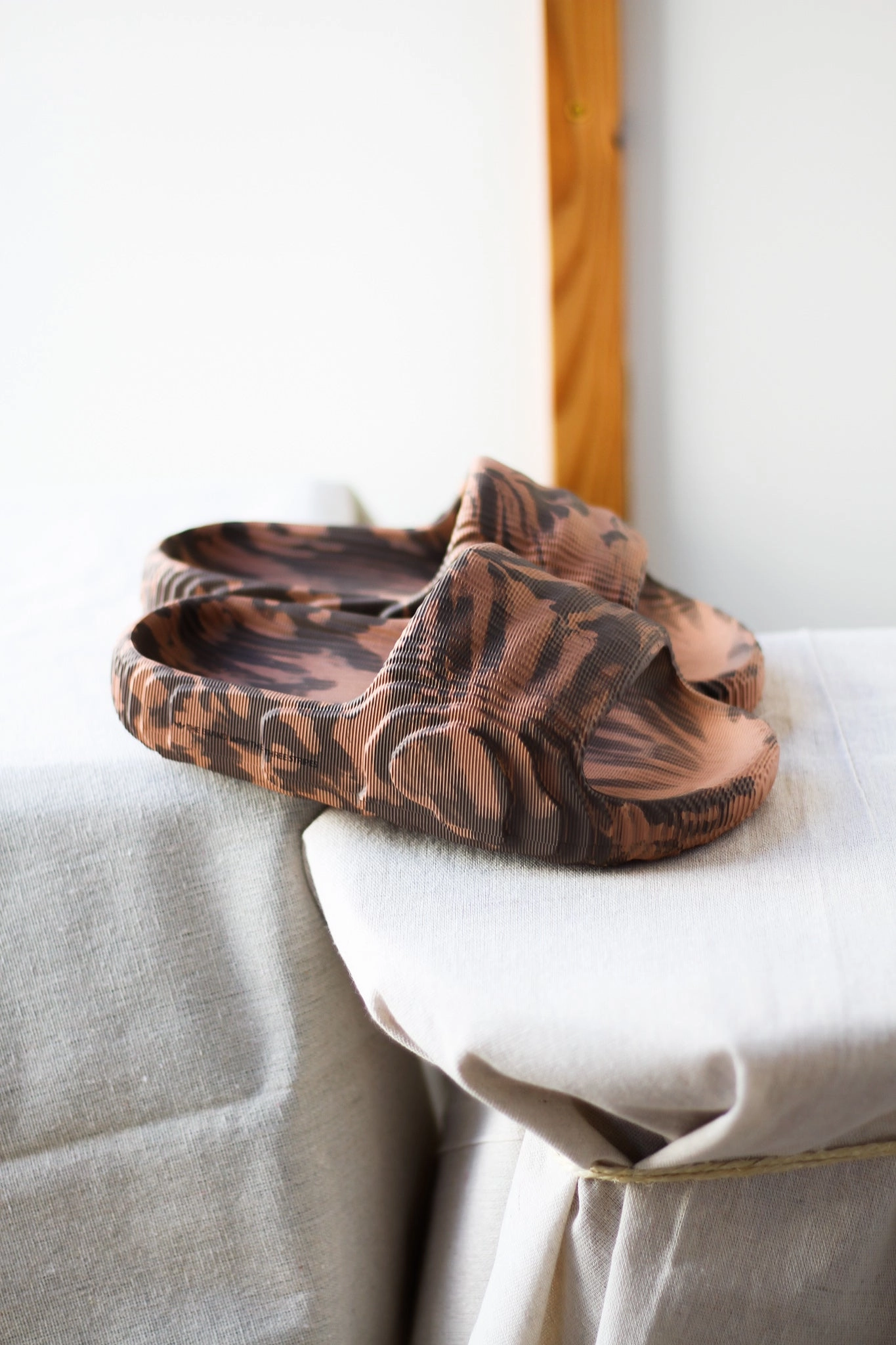 Slippers With Orthotics ADILETTE 22 "EARTH STRATA"