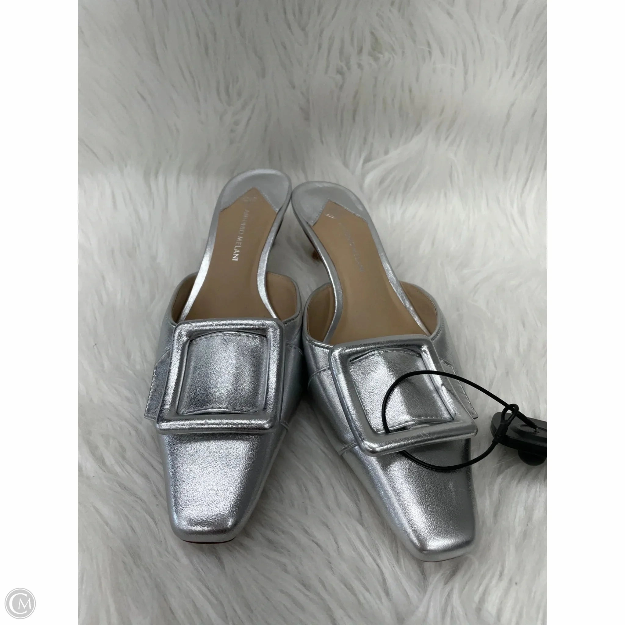 Comfort Plus High Heels Shoes Heels Kitten By Antonio Melani In Silver, Size: 8