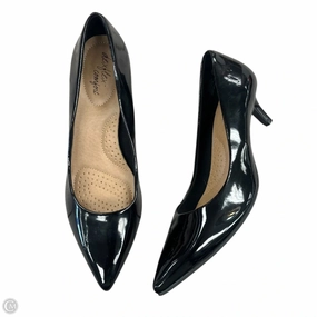 Sketch Of A High Heel Shoe Shoes Heels Kitten By Dexflex In Black, Size: 9.5